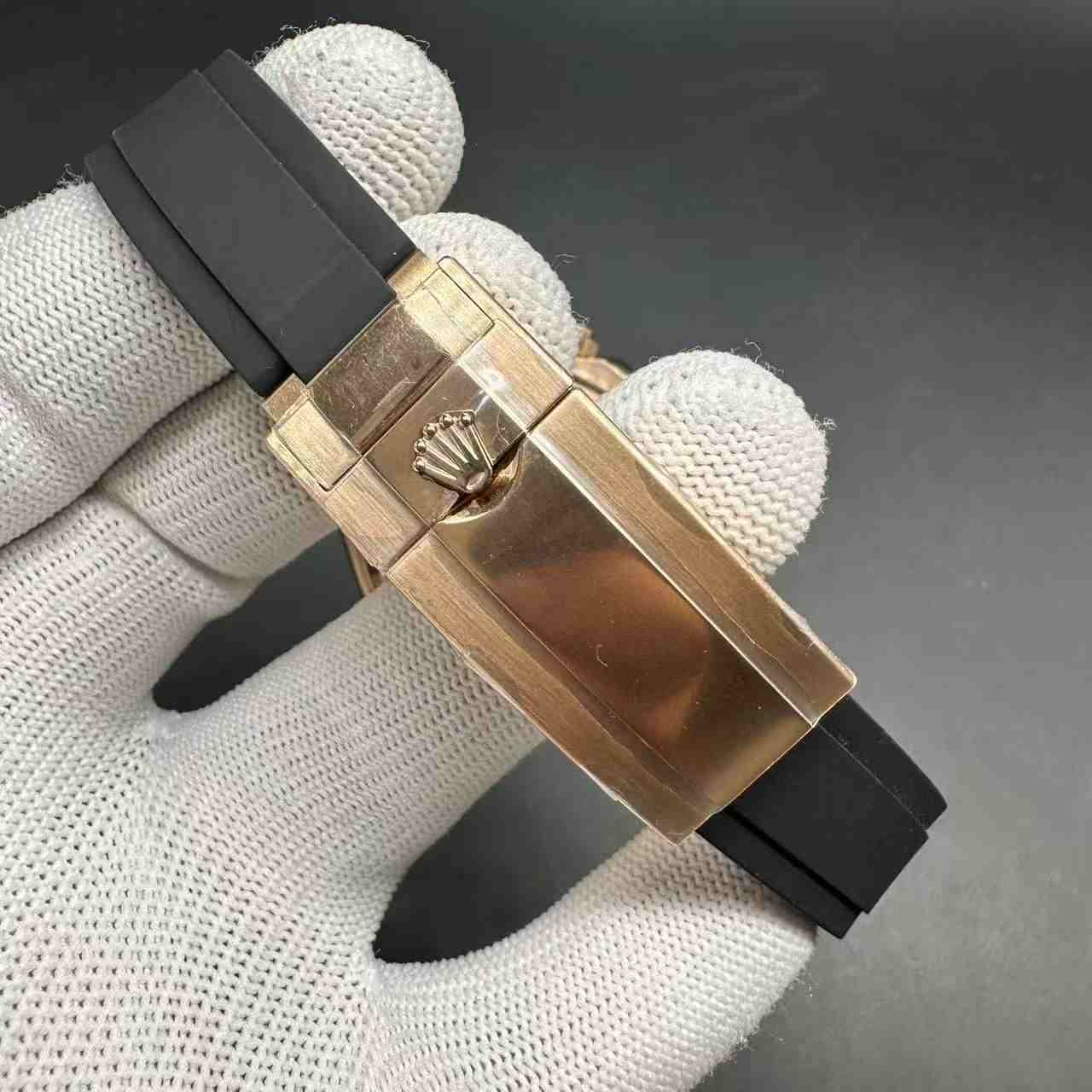 Daytona super clone 4130 gain weight 165g rose gold. 600$