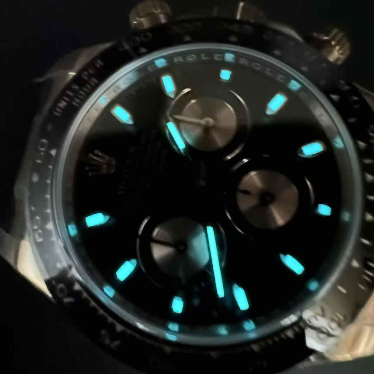 Daytona super clone 4130 gain weight 165g rose gold. 600$