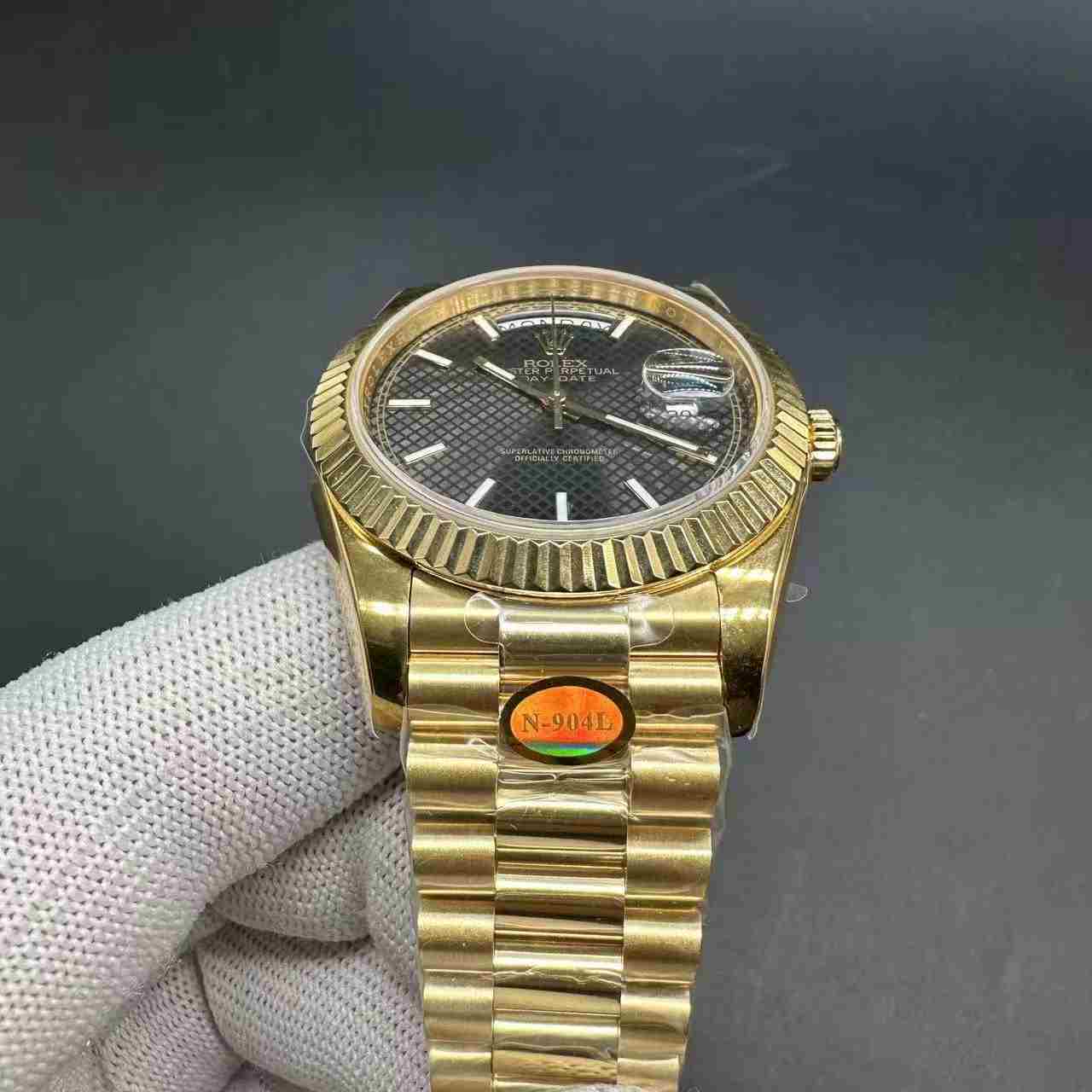 Daydate high quality 2836 automatic gold case 40mm black Diagonal Motif dial president band F095 300$