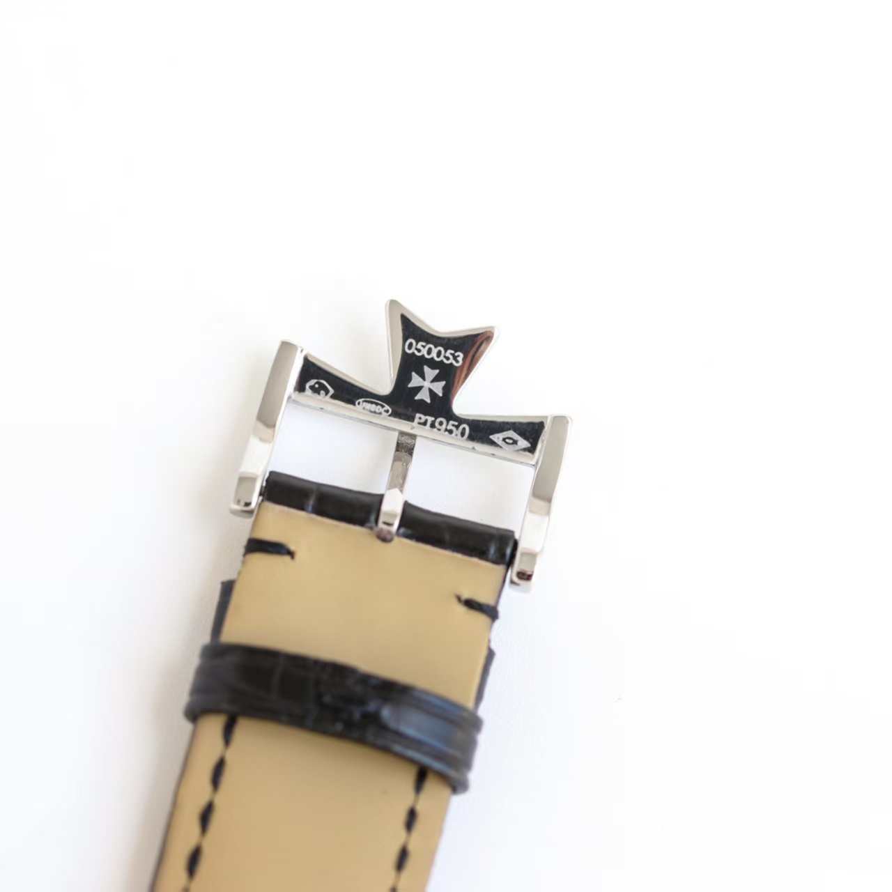 VC Swarovski diamonds baguette super clone 9015 automatic HX150