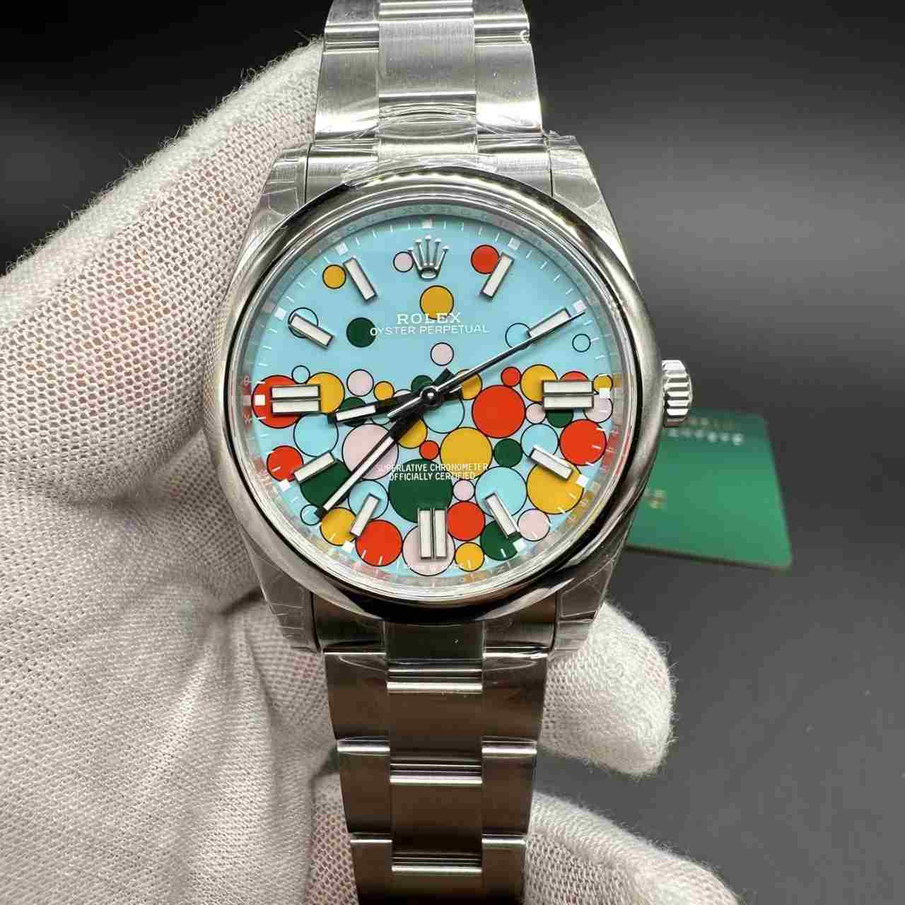 Oyster perpetual 124300 VS 3230 automatic Stainless Steel case 41mm Turquoise blue dial oyster band. 450$