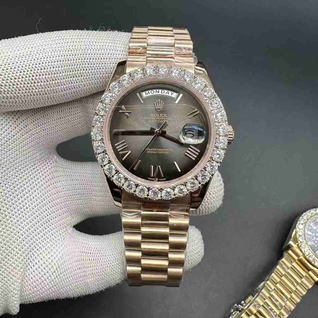 Daydate Moissanite diamonds bezel 40mm AAA+ GD factory rose gold case gray dial  president band. F048+L065 300$
