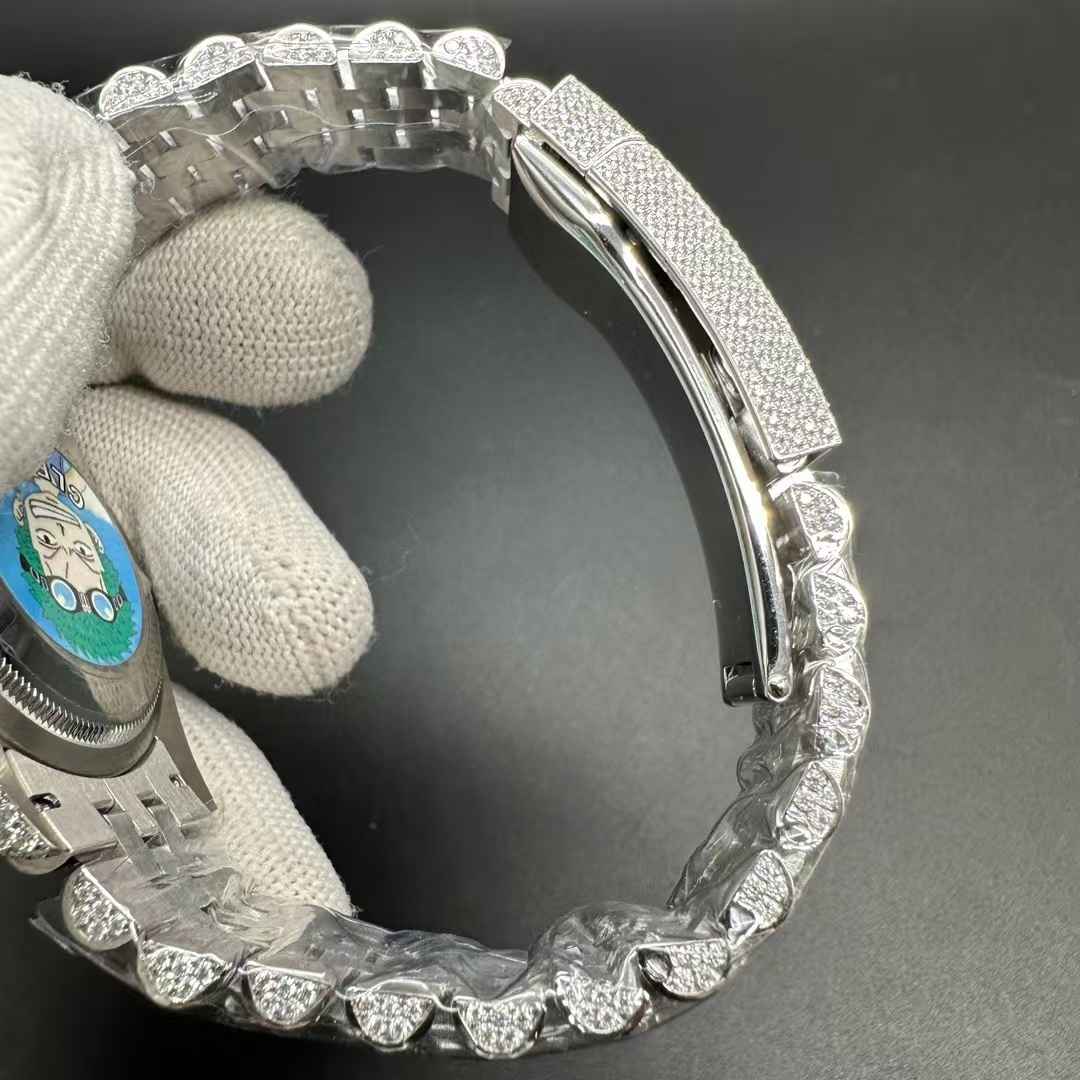 Datejust Moissanite diamonds case 36mm Copy clean 3235 customized  Pink dial Jubilee band women shiny watch. M130+L550 1500$