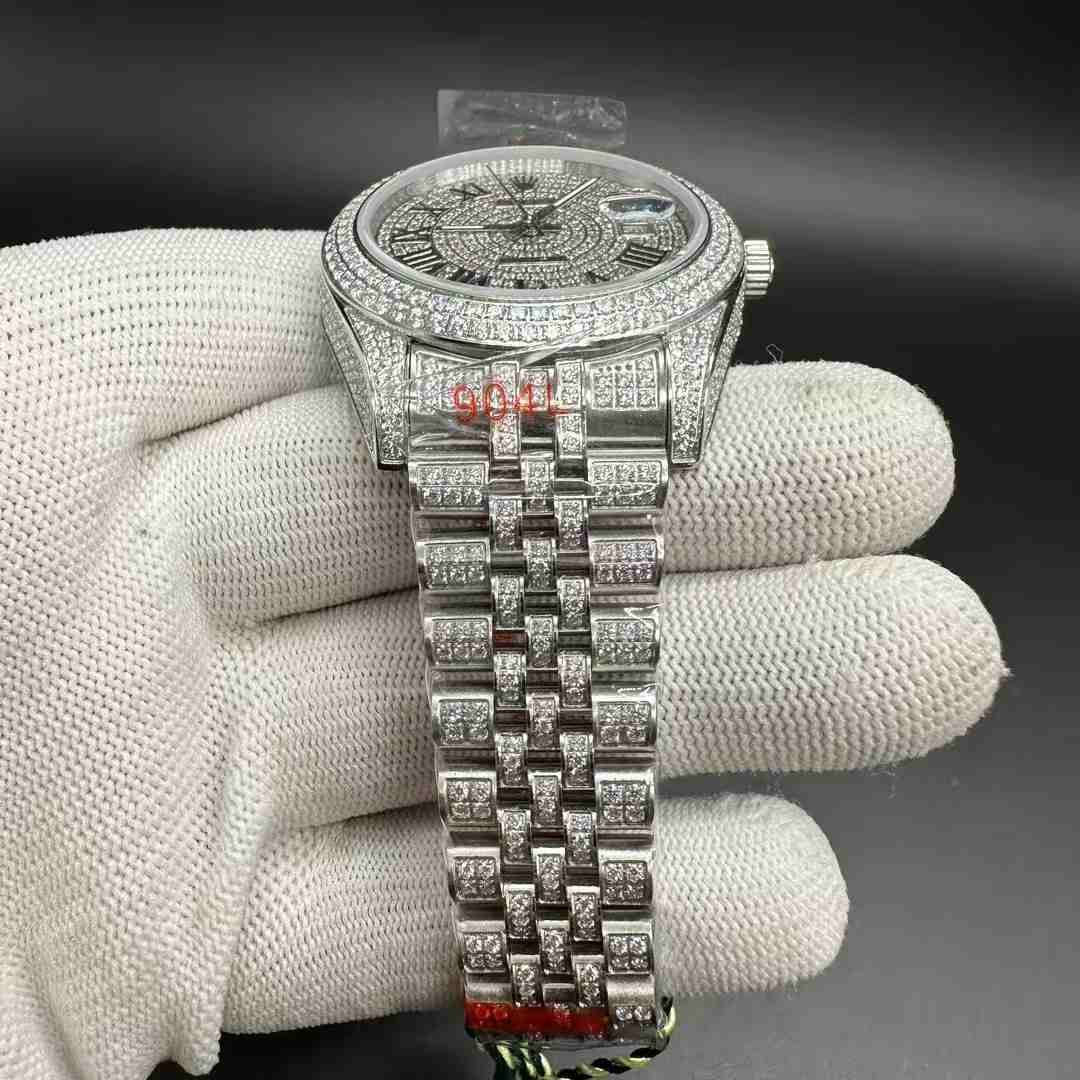 Datejust AAA automatic Diamonds silver case 41mm Diamonds Roman dial Jubilee band. 285$