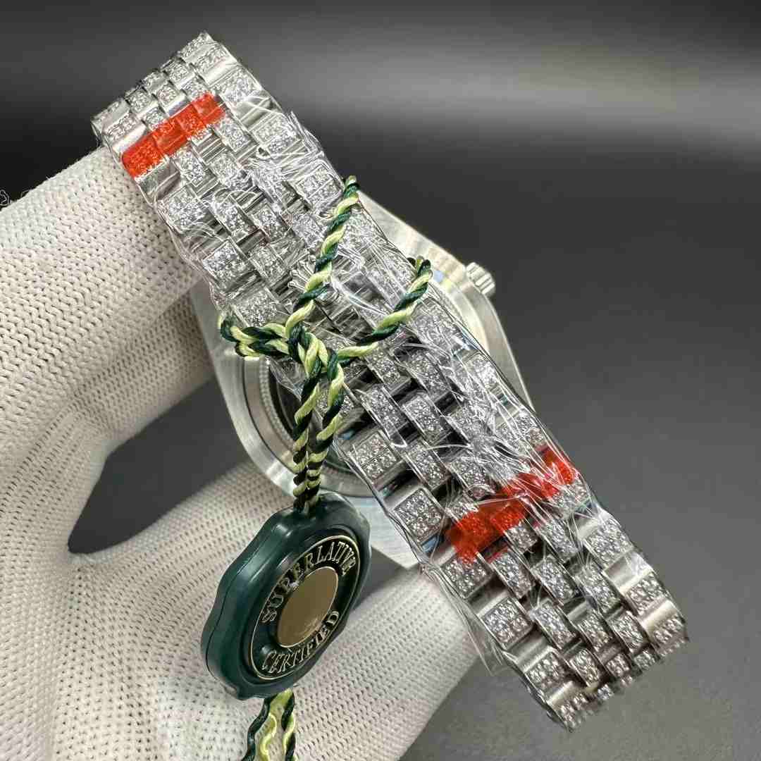 Datejust AAA automatic Diamonds silver case 41mm Diamonds Roman dial Jubilee band. 285$