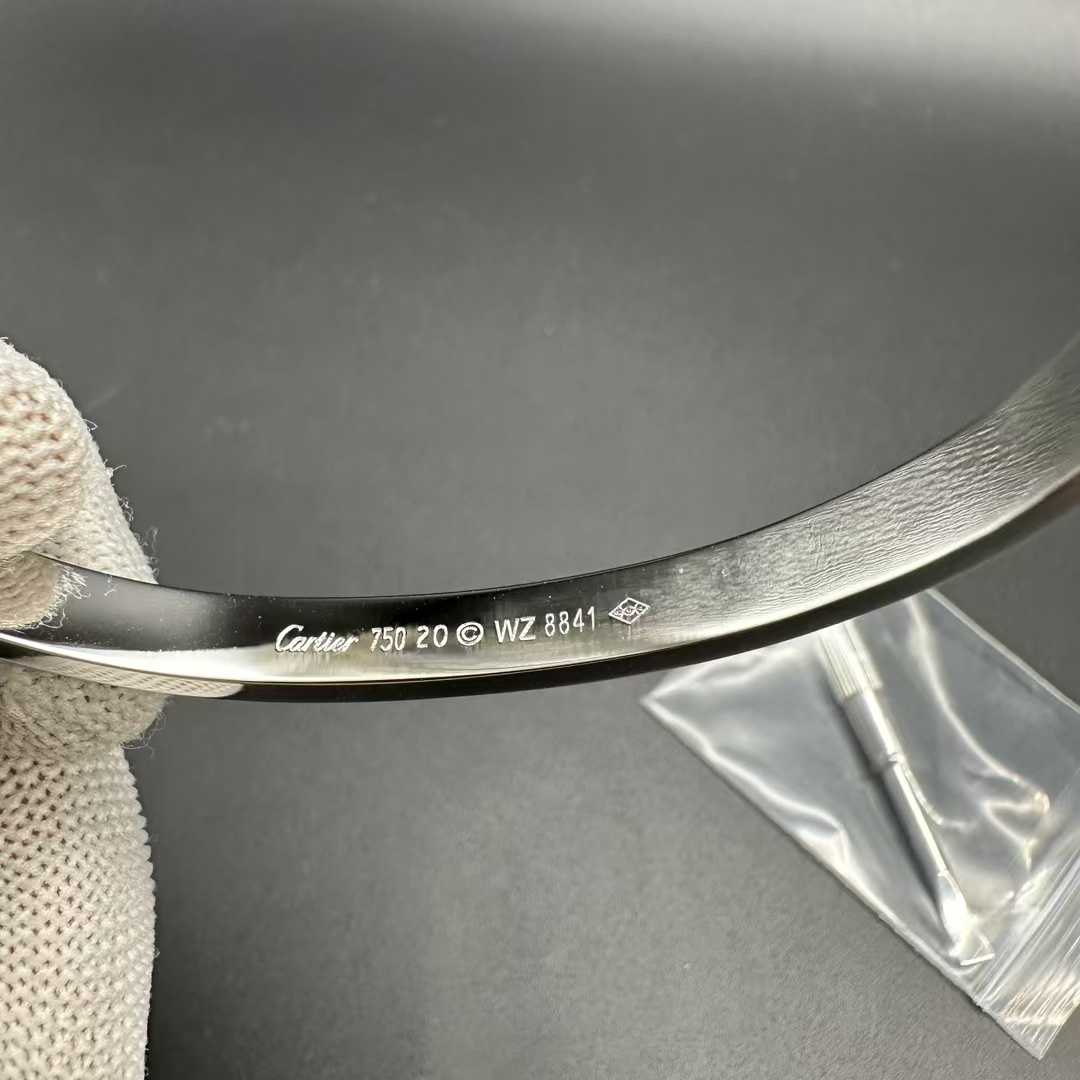 Cartier Love bracelet Silver V-gold high grade. 95$