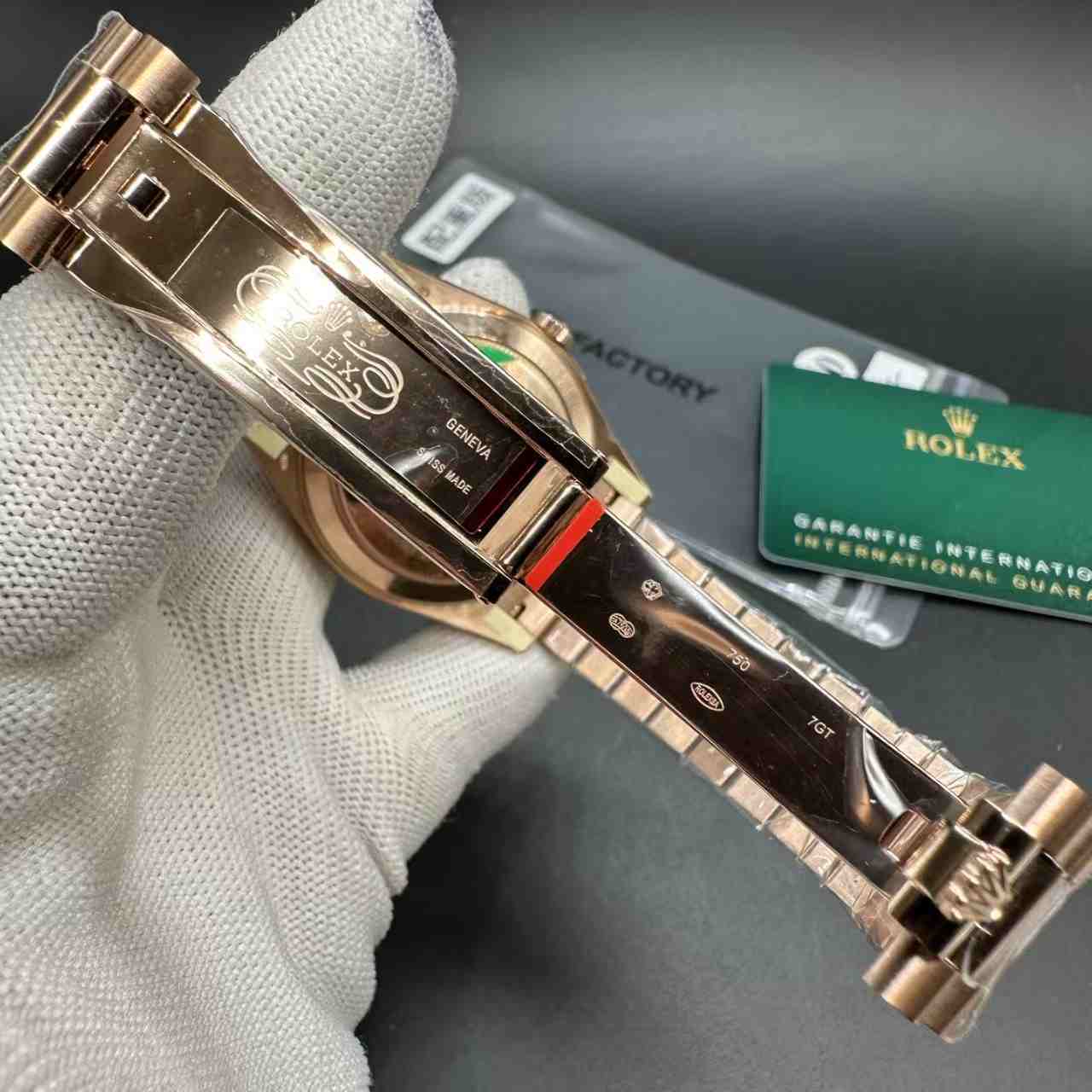 Daydate TW factory 3255 automatic Rose gold case 40mm pearl baguette dial President band.  365$