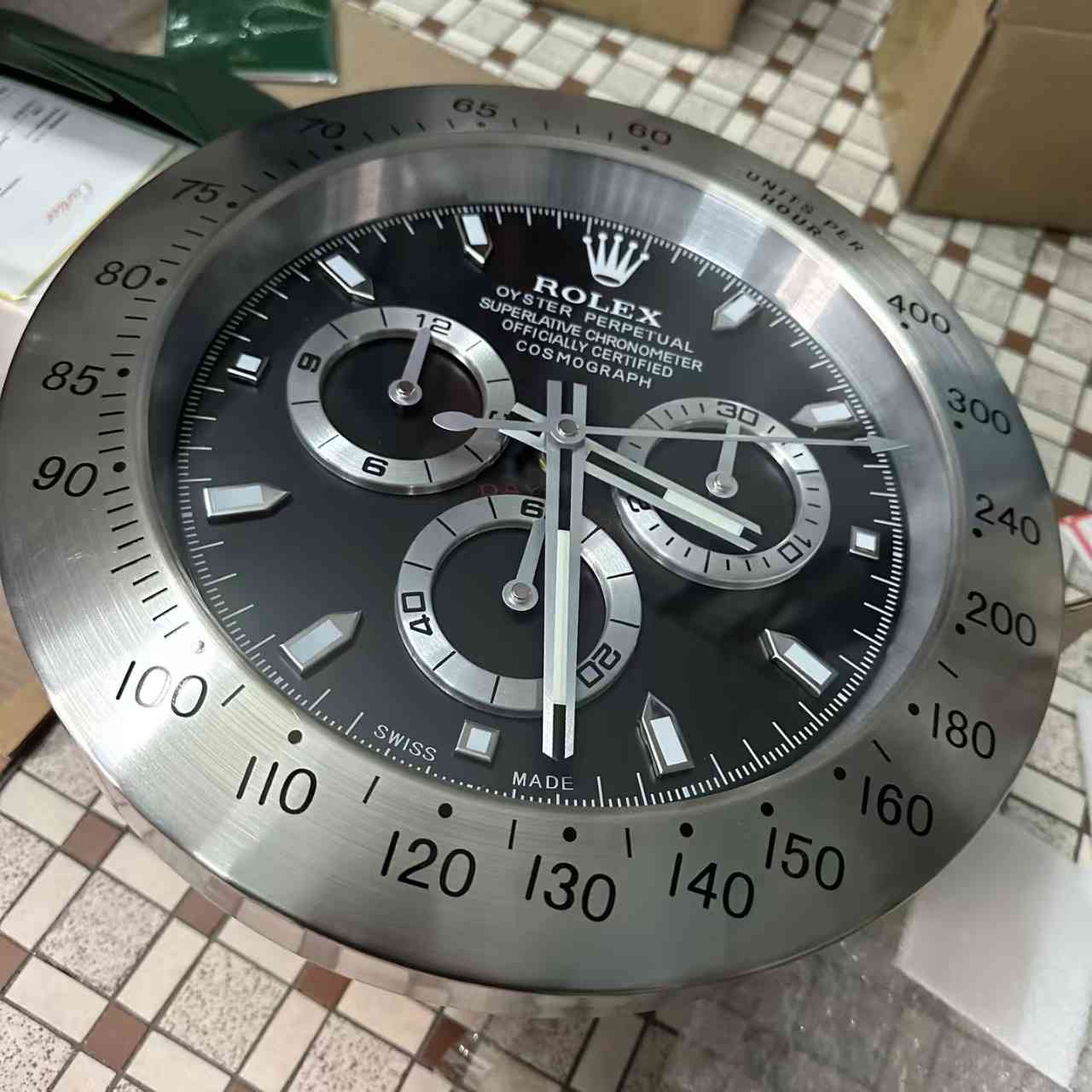 Daytona wall clock 150$