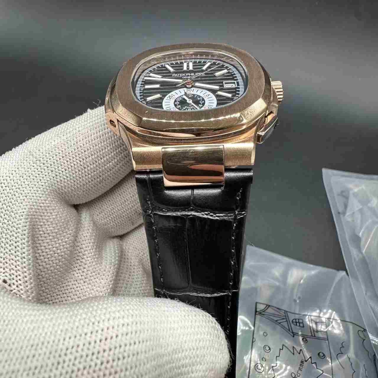 Patek Philippe AAA automatic rose gold case 40mm black dial black leather strap. 115$
