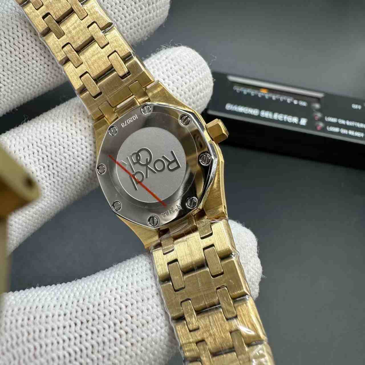 AP frosted gold case 23mm Moissanite diamonds dial quartz movement women watch F40+OO480