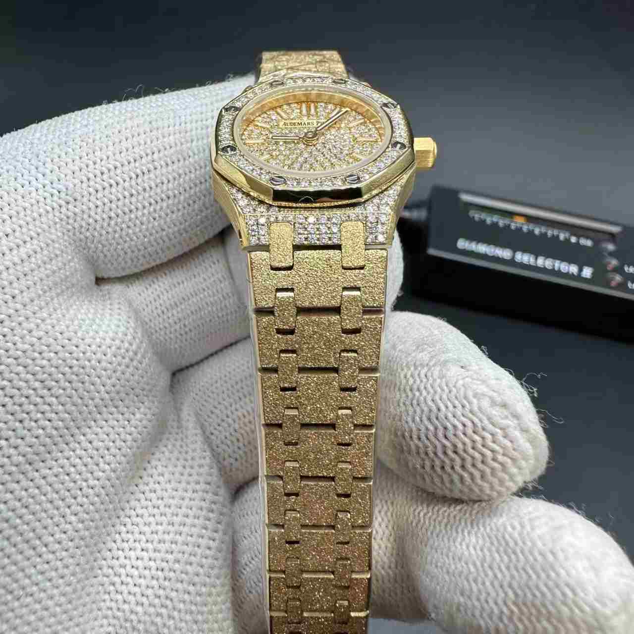 AP frosted gold case 23mm Moissanite diamonds dial quartz movement women watch F40+OO480