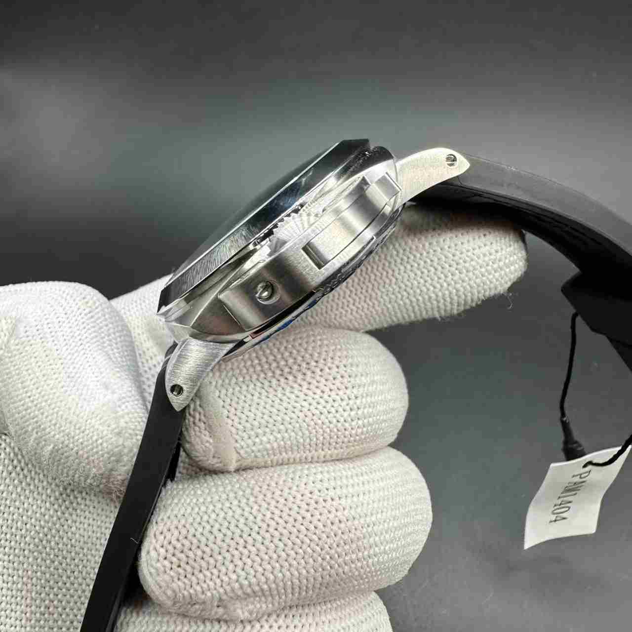 Panerai Luminor BiTempo Luna Rossa PAM1404 VS Swiss P.900 steel case 40mm blue dial blue rubber strap. 350$