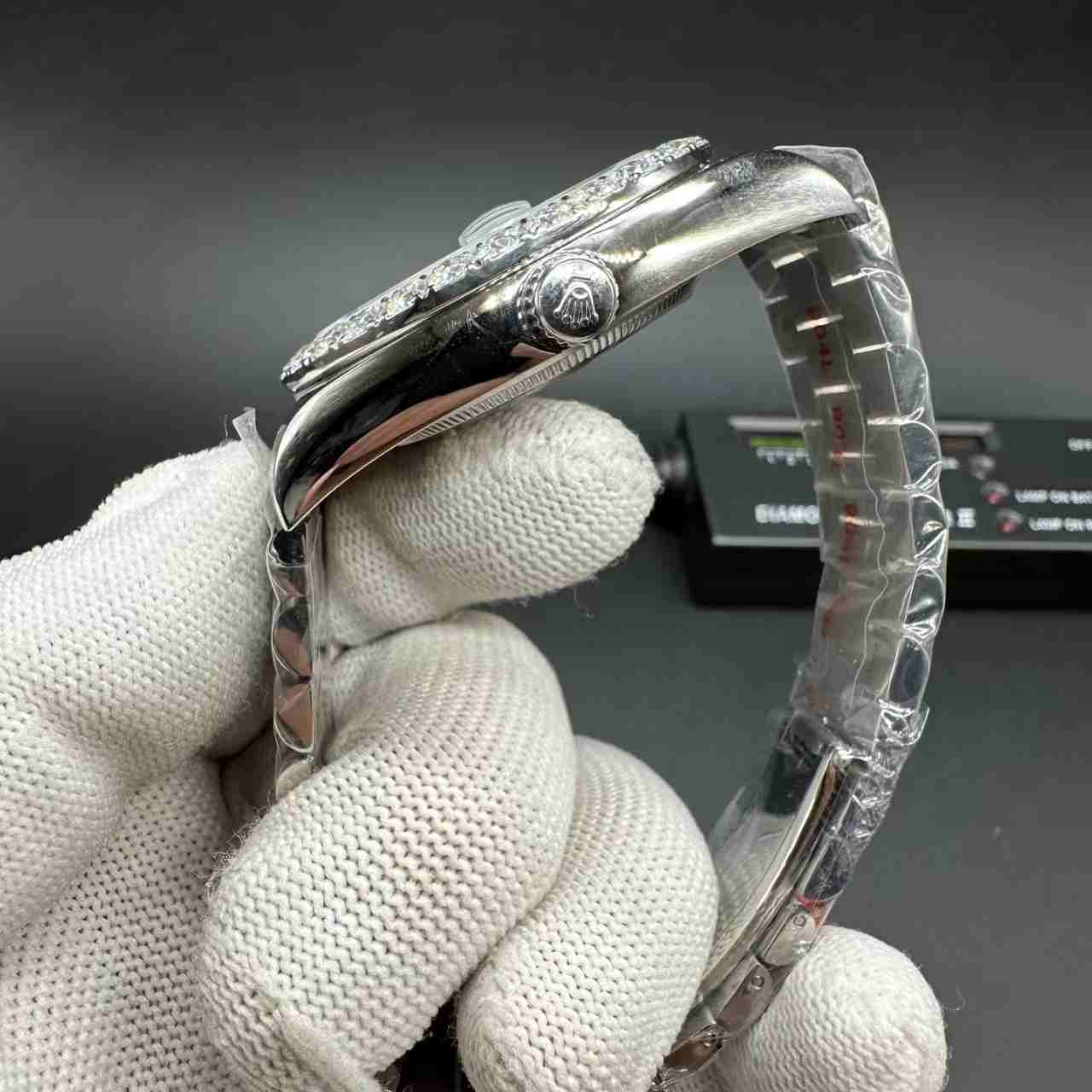 Daydate AAA automatic with Moissanite diamonds bezel meteorite baguette dial president band 300$