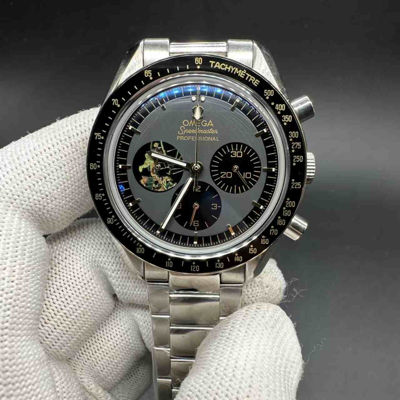 Omega Speedmaster professional AAA Quartz steel case 42mm  115$