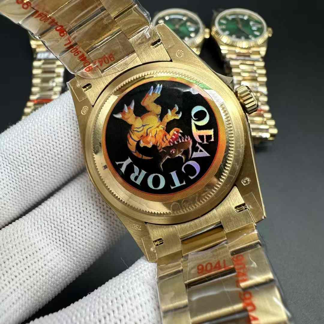 Daydate QF 2836/3255 Gain weight Gold case 36mm Baguette green dial President band. 500$