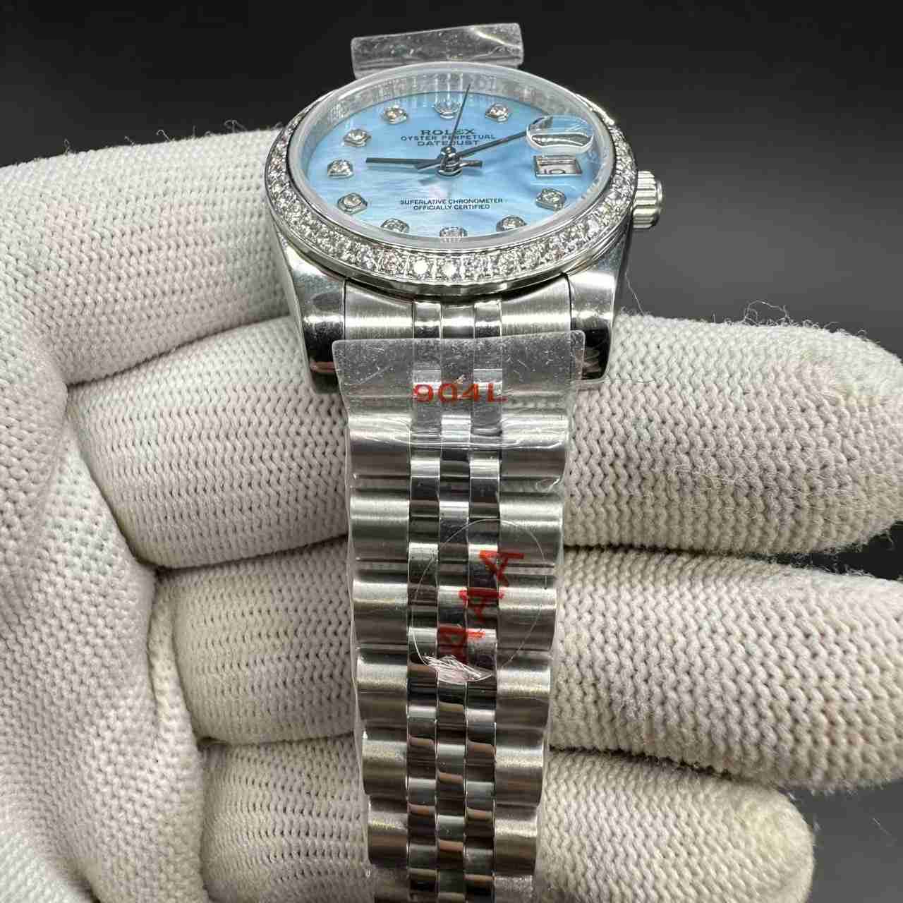 Datejust women 31mm diamonds bezel blue pearl dial jubilee band  115$