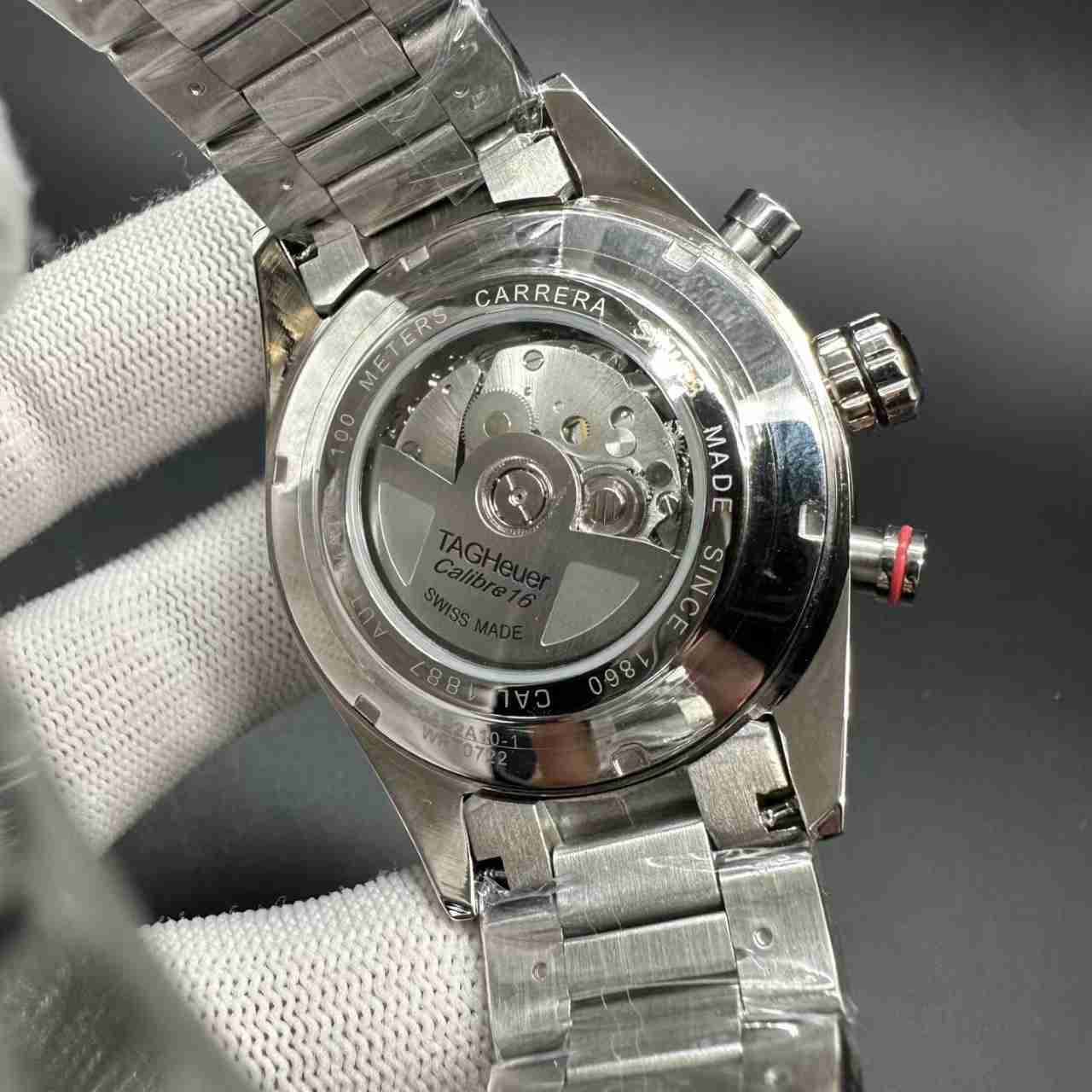 TAG Calibre 16 AAA automatic steel case 44mm black dial. 115$