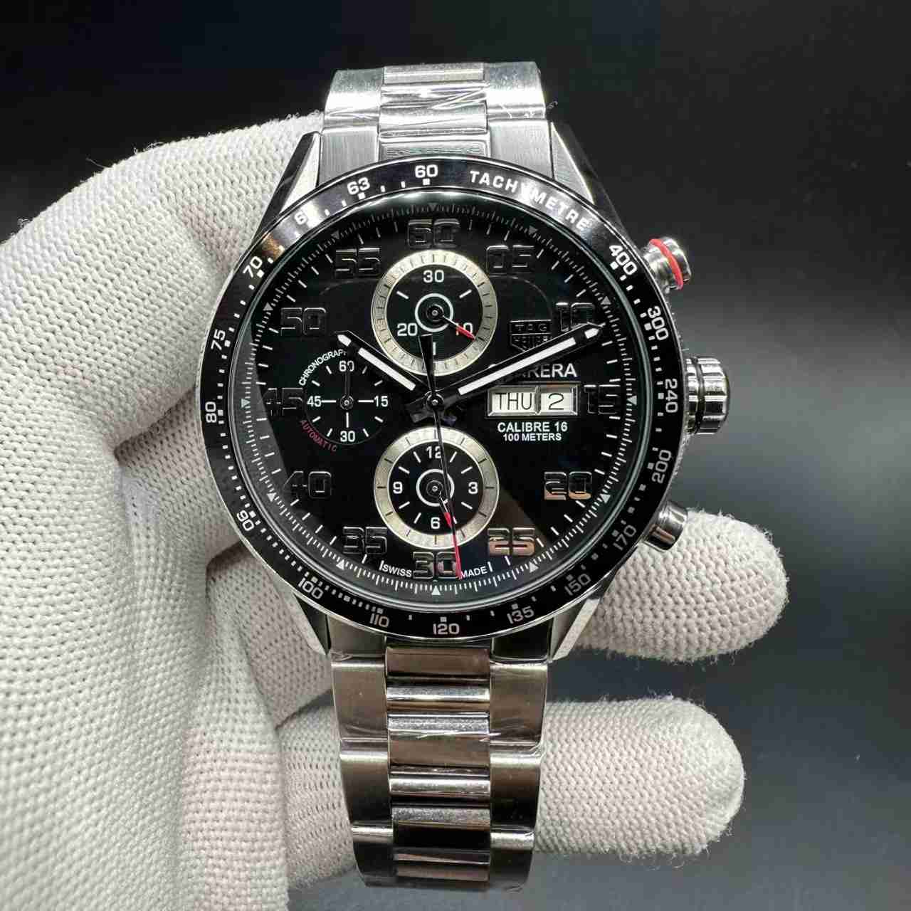 TAG Calibre 16 AAA automatic steel case 44mm black dial. 115$