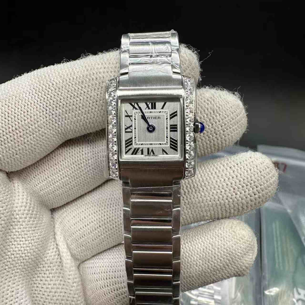 Tank Quartz 22mm Diamond bezel white dial  115$