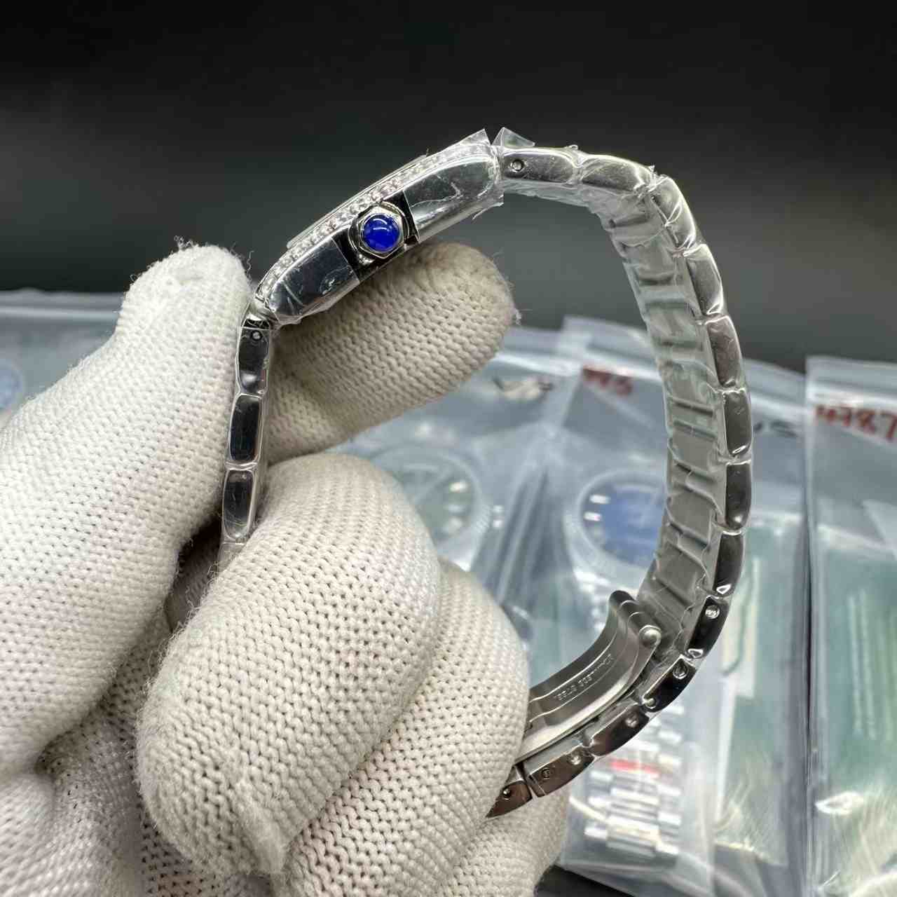 Tank Quartz 22mm Diamond bezel white dial  115$