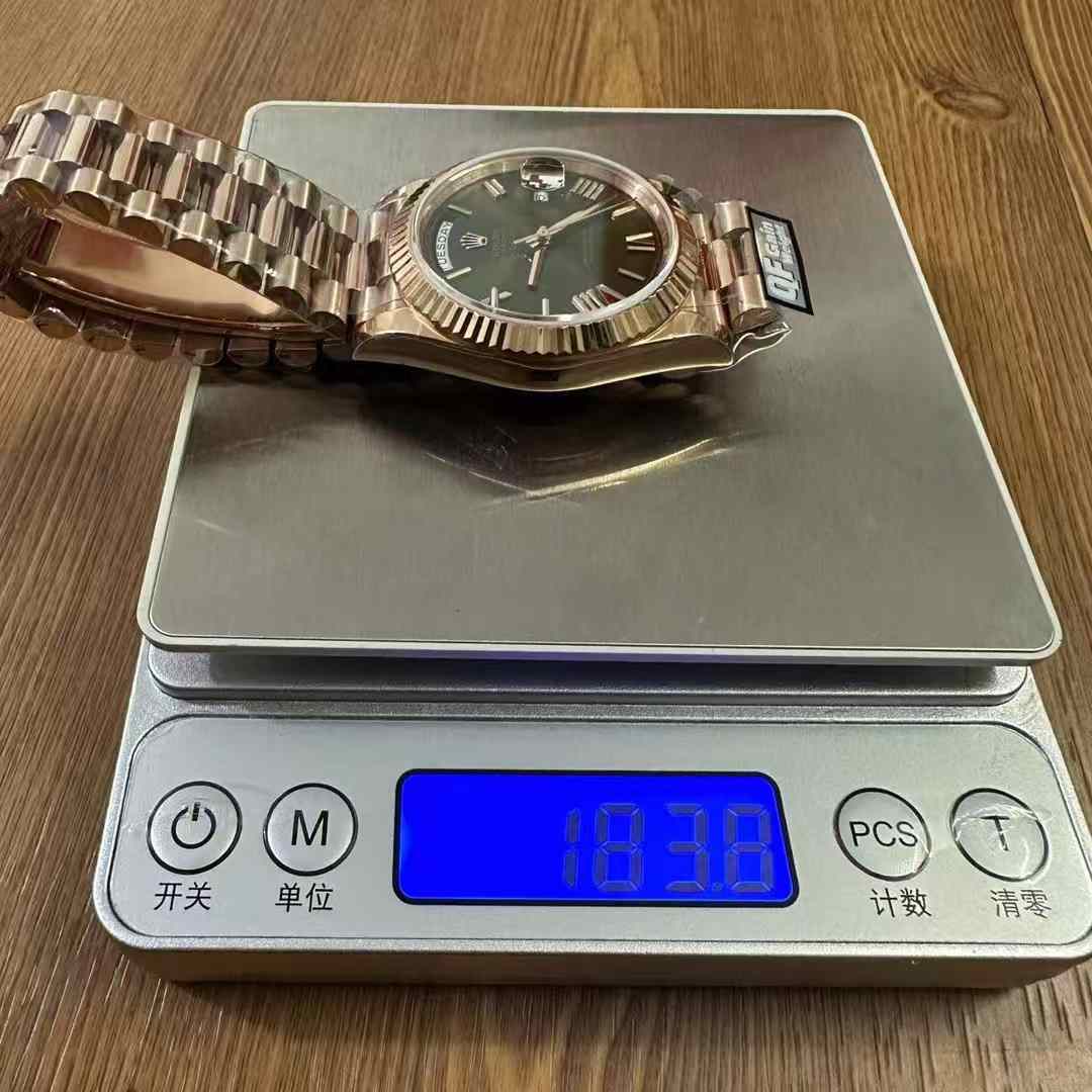 Rolex Daydate 40 QF V5 2836 Gain weight 180g Rose gold case 40mm Green dial heavy version. 550$
