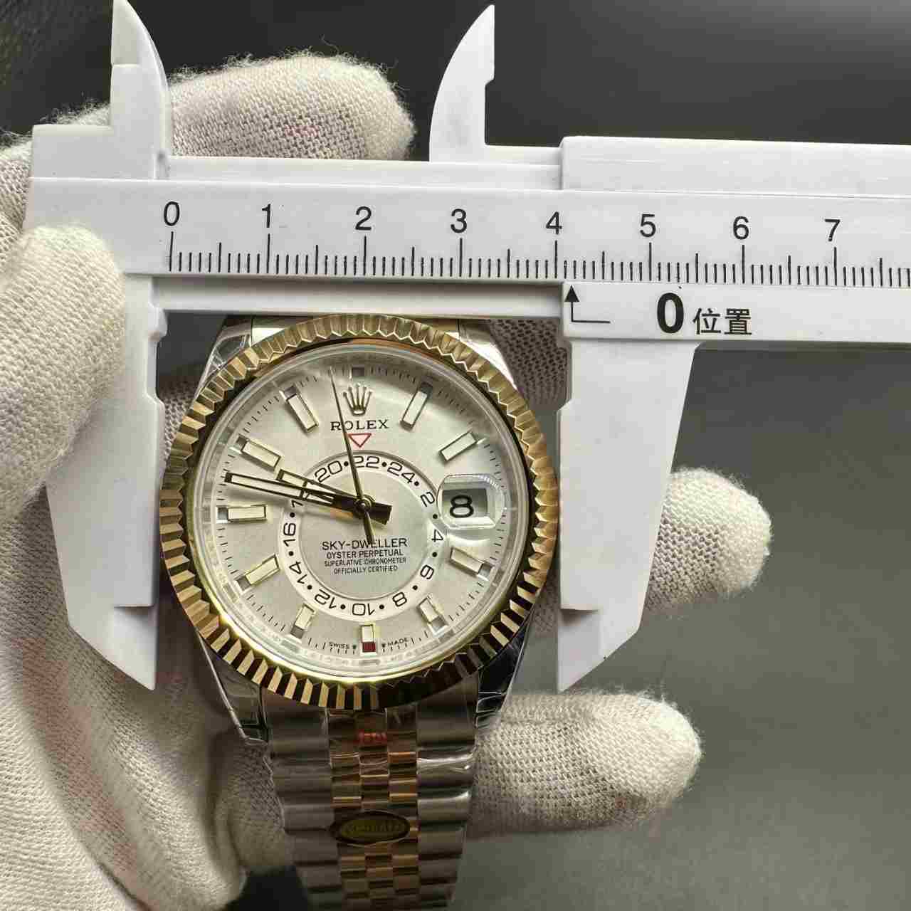 Sky-dweller Noob 9001 automatic super clone 2tone gold case 42mm White dial Jubilee band. 400$