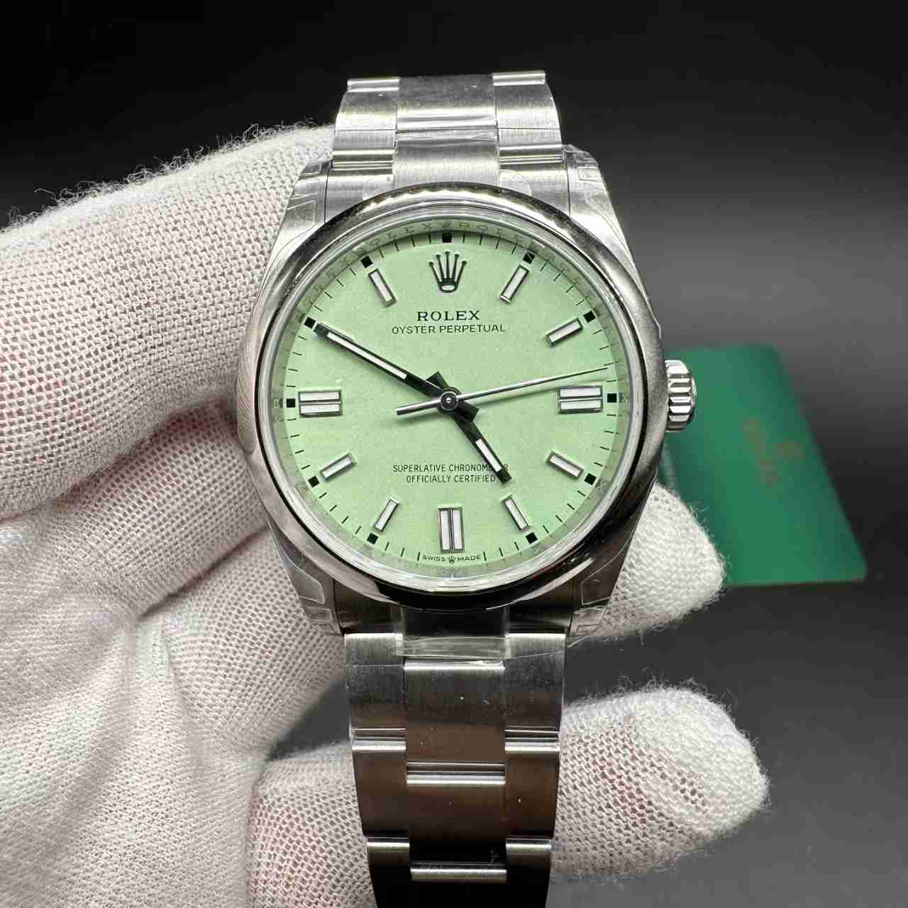 OP M126000 VS 3230 stainless steel 904L 36mm Pistachio green dial oyster band women watch. 450$