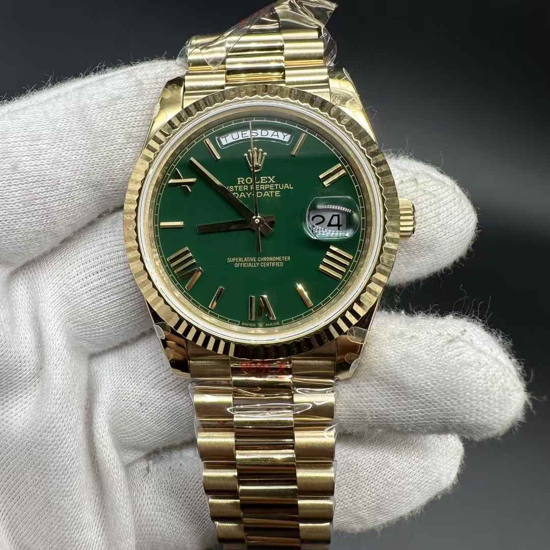 Rolex Daydate GM 2836 heavy version 180g Yellow gold case 40mm Roman green dial President bracelet. 460$