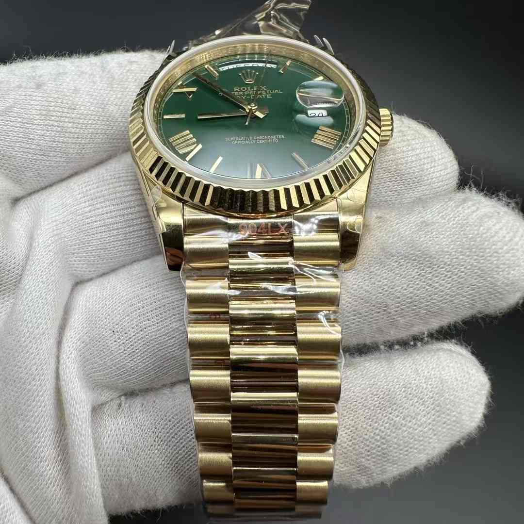 Rolex Daydate GM 2836 heavy version 180g Yellow gold case 40mm Roman green dial President bracelet. 460$