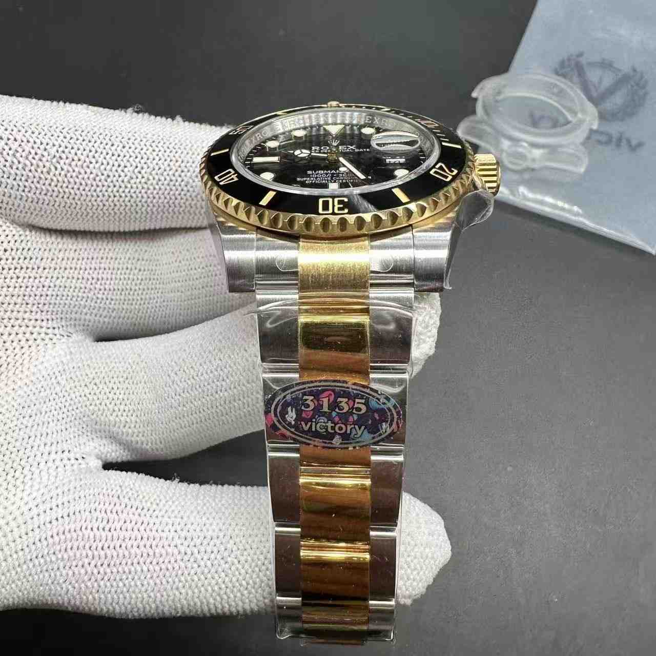 SUB 40mm Victory 3135 2tone gold Oyster band super clone  450$
