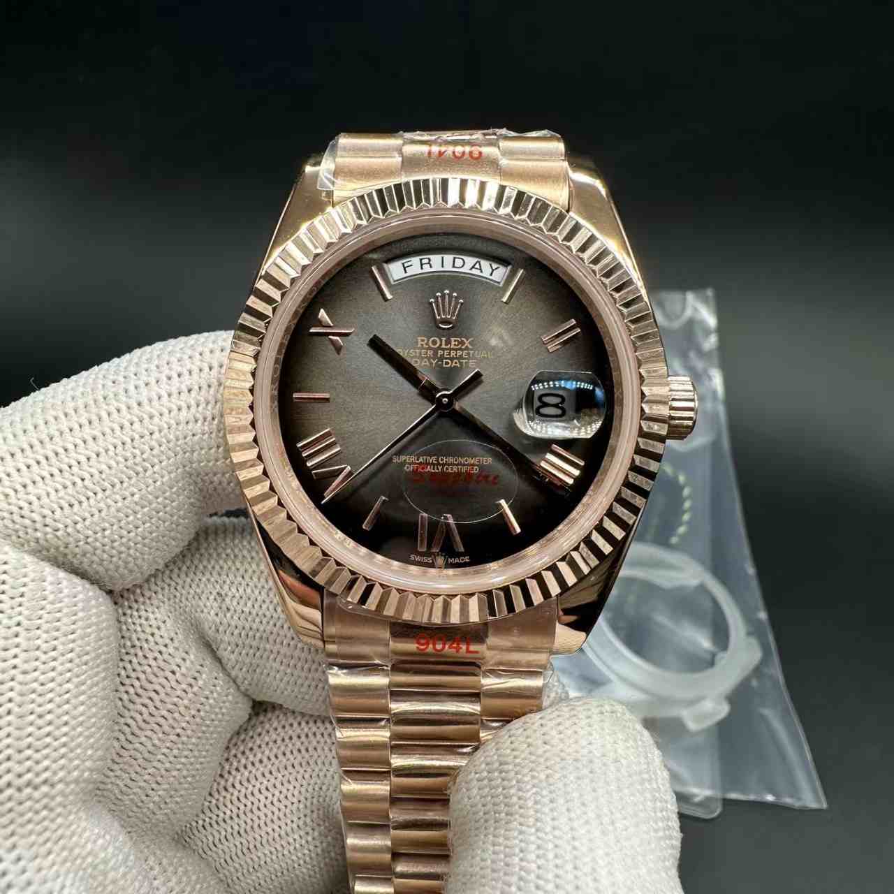 Daydate Ombré black dial rose gold case 40mm AAA+ GD factory automatic president band.  136$