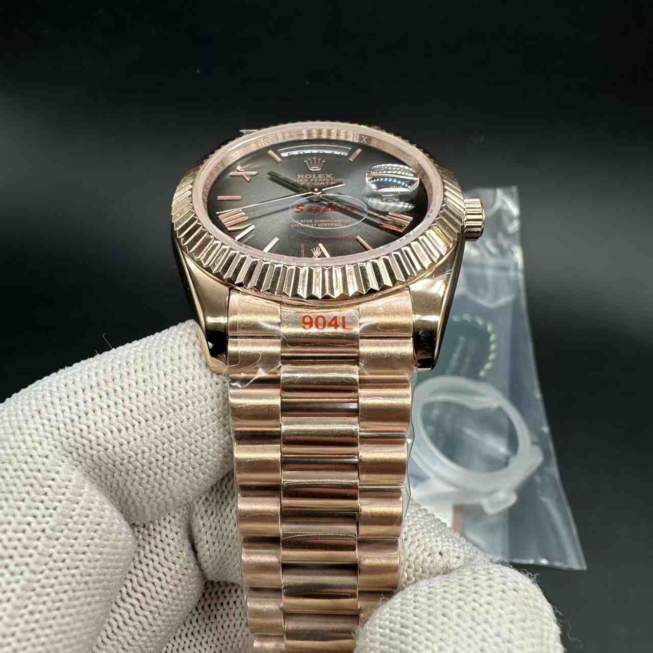 Daydate Ombré black dial rose gold case 40mm AAA+ GD factory automatic president band.  136$