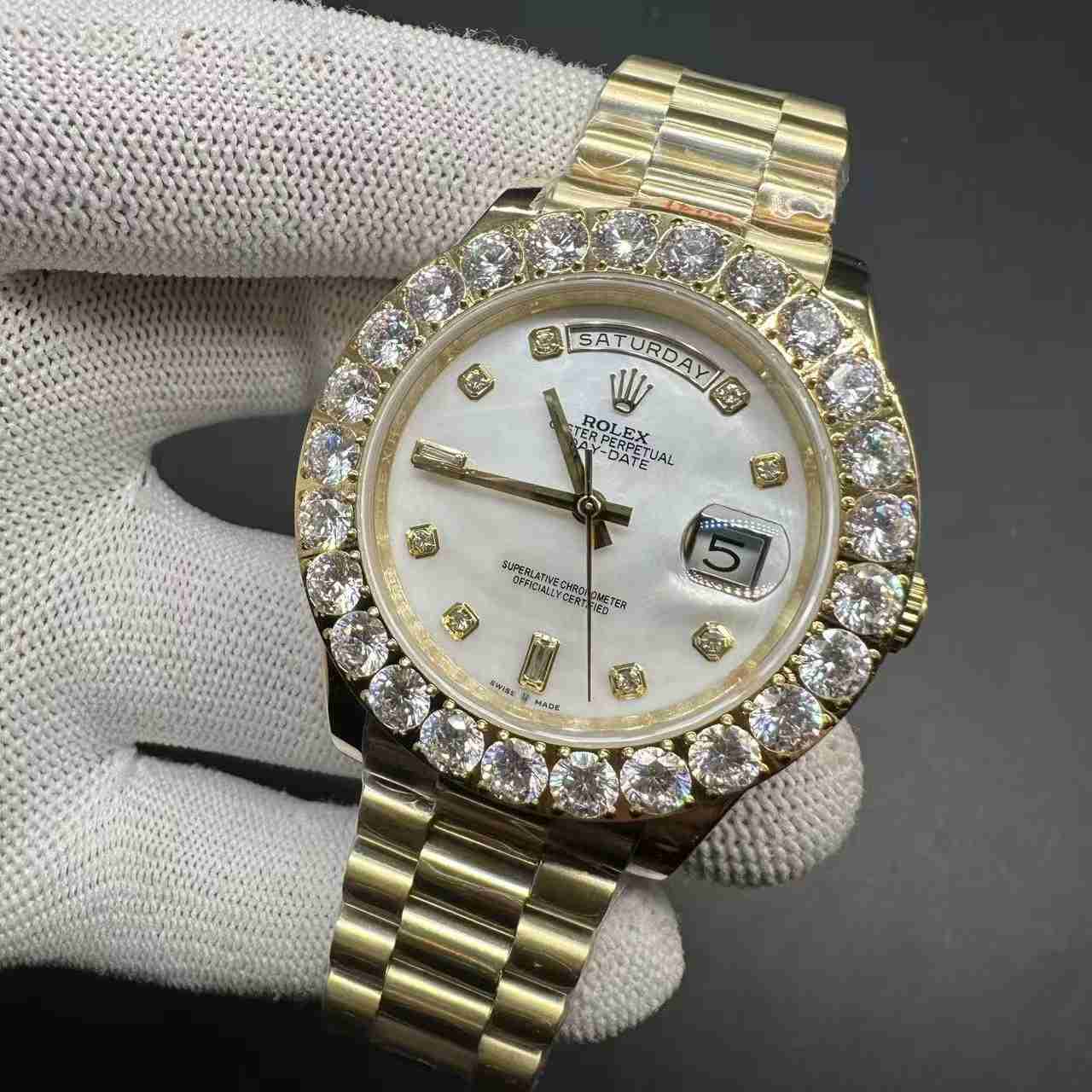 Daydate AAA automatic gold case 42mm big CZ prongset diamonds bezel white pearl dial. 115$