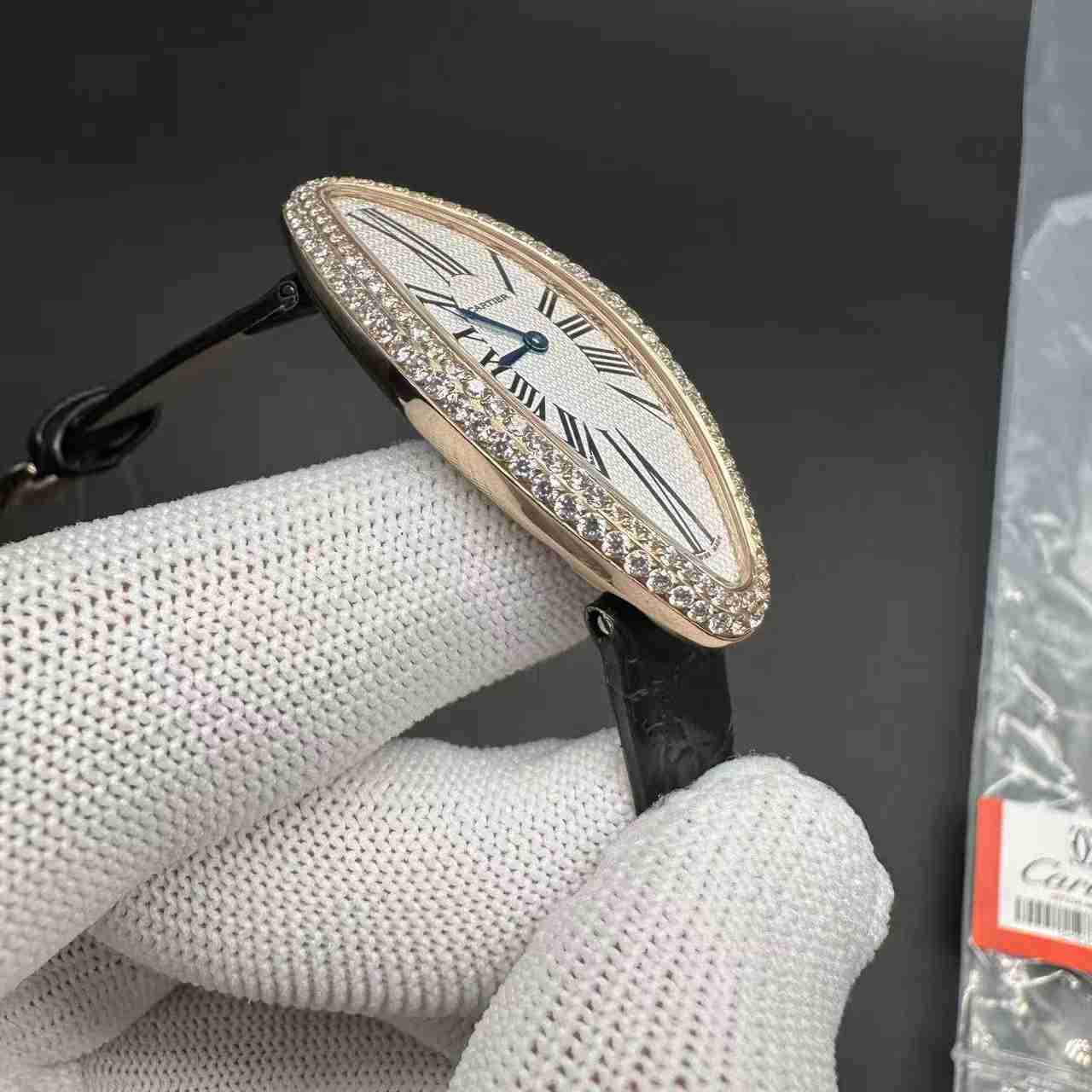 Cartier Baignoire Allongee Medium Size：47x21mm Swiss quartz rose gold diamonds case black leather strap women watch. 240$