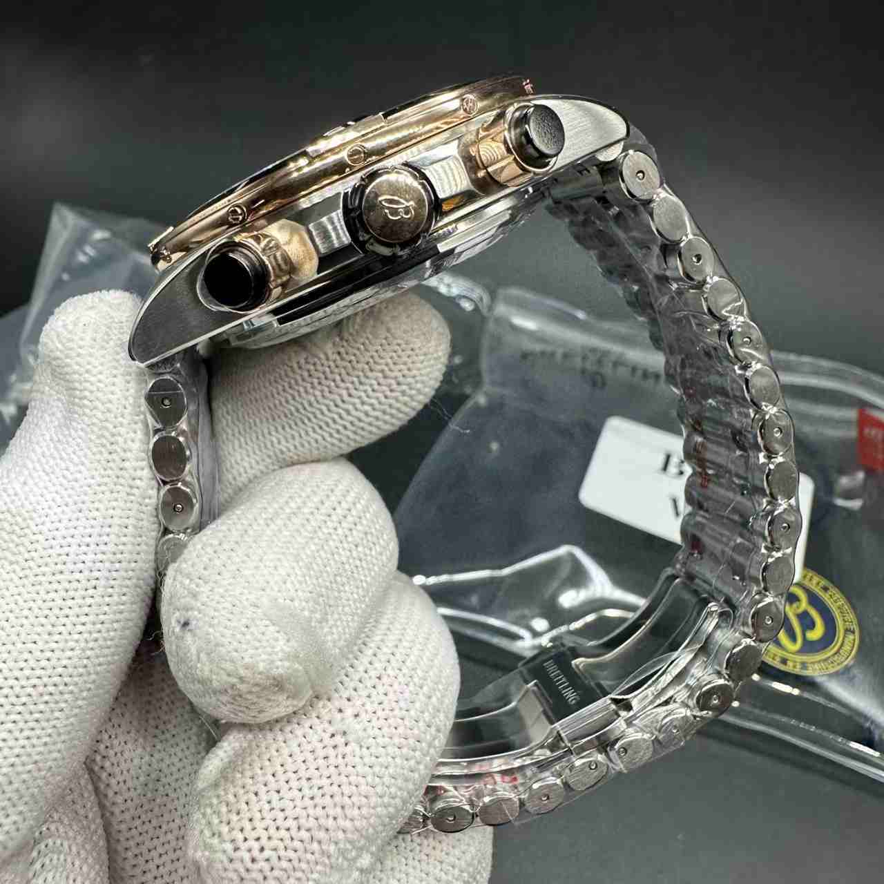 Breitling BLS V2 chronograph full works 2tone rose gold black dial  500$