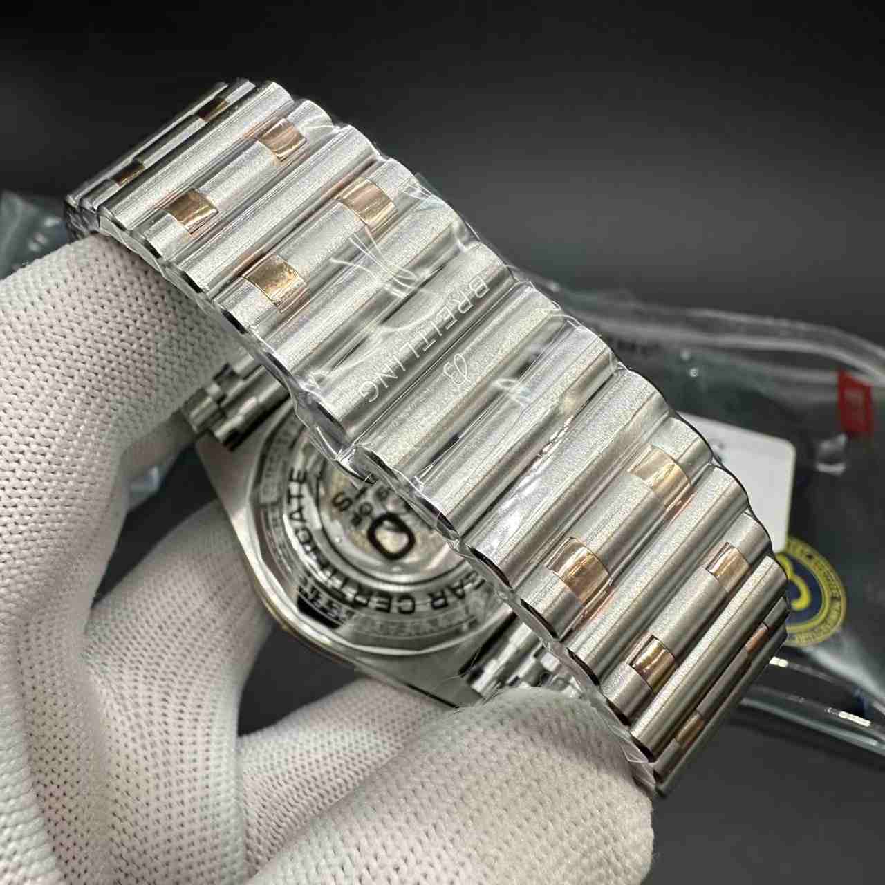 Breitling BLS V2 chronograph full works 2tone rose gold black dial  500$