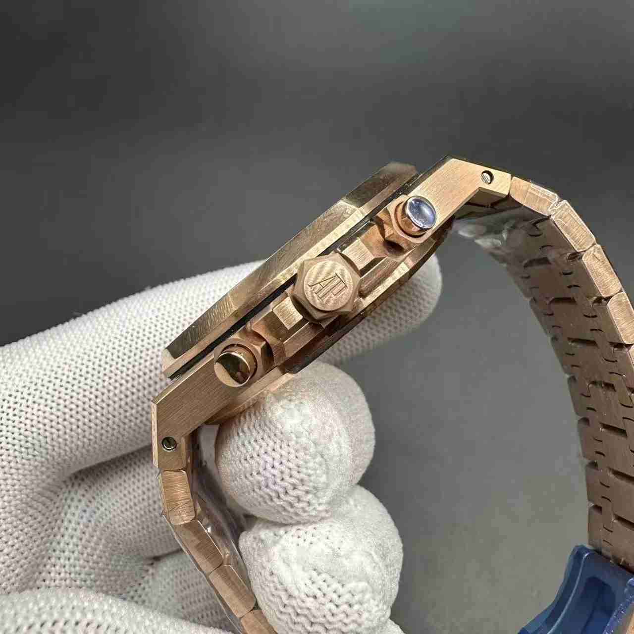 AP Royal Oak 26240 APS Cal.4401 chronograph automatic rose gold case 41mm brown dial super clone. 750$