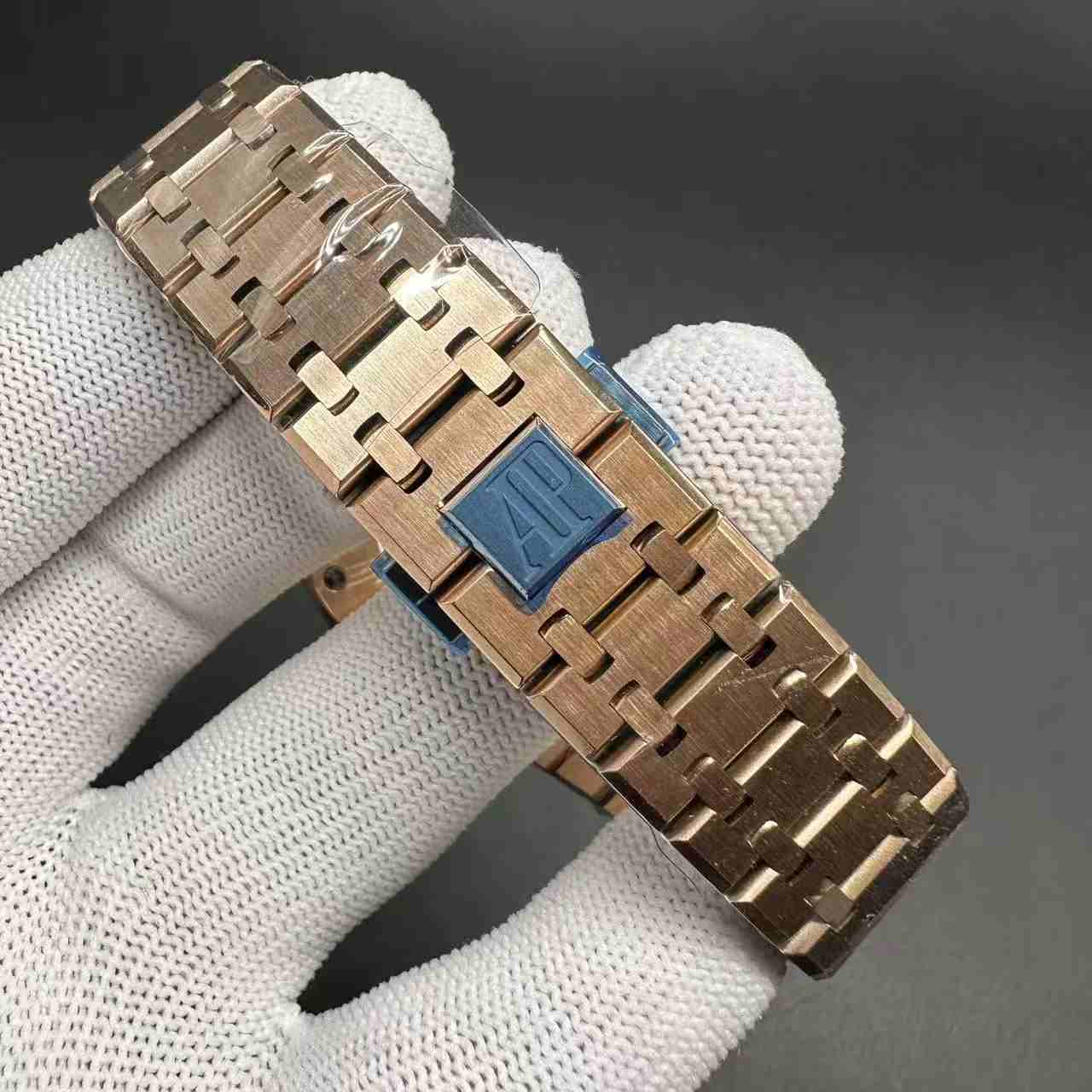 AP Royal Oak 26240 APS Cal.4401 chronograph automatic rose gold case 41mm brown dial super clone. 750$