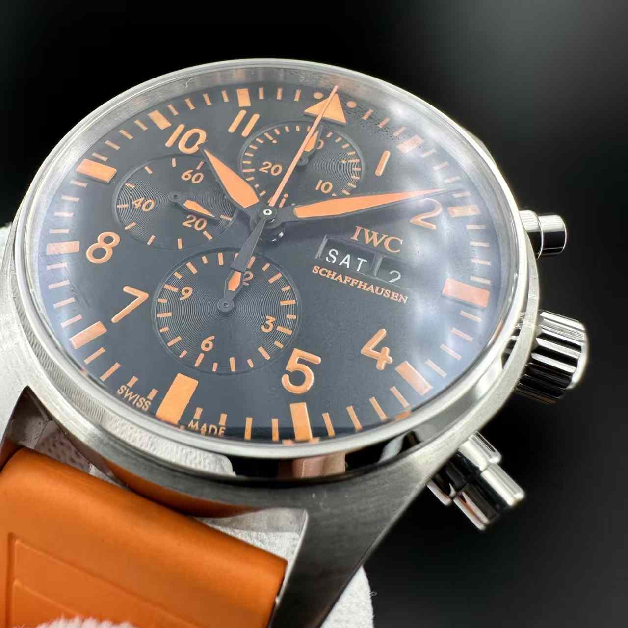 IWC super clone Steel case 43mm black dial orange rubber strap 420$