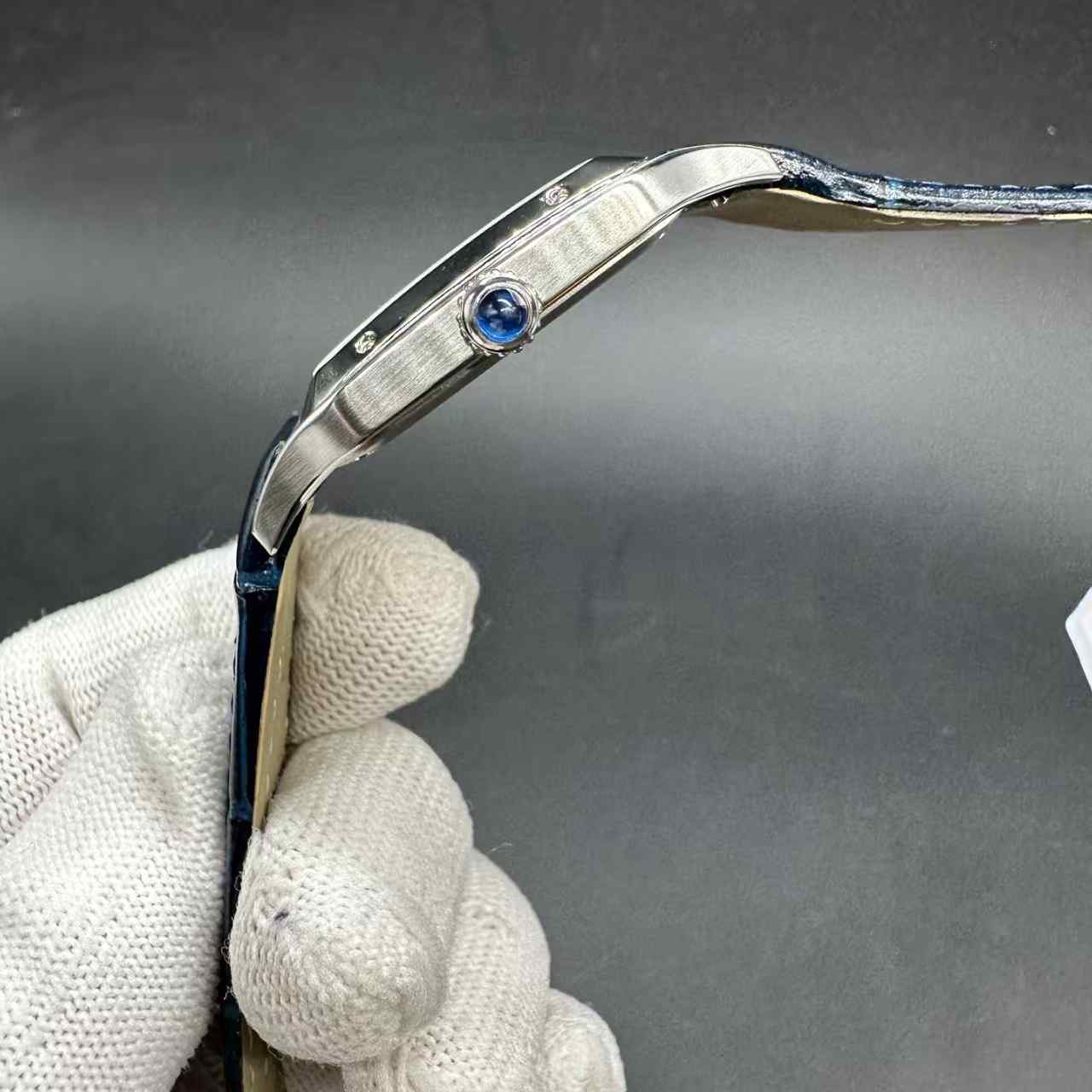 Cartier Dumont Swiss Quartz super clone white dial blue leather strap. Three sizes: L 38x46.6mm, M 34x43.5mm, S 27x31.4mm. 180$