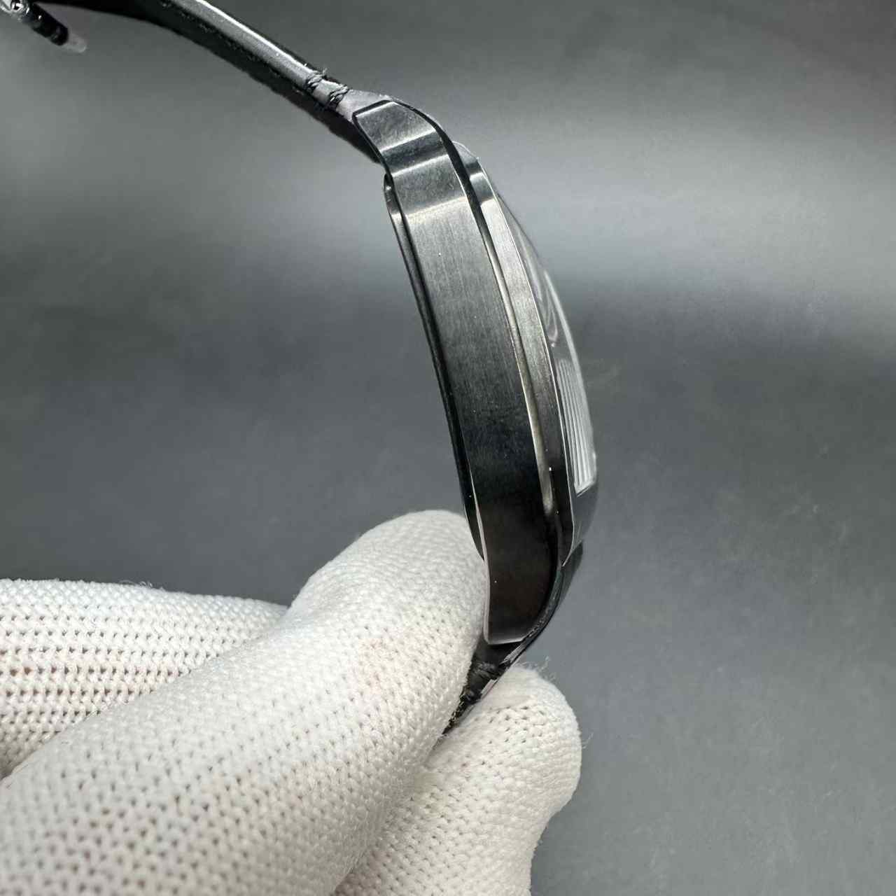 Santos skeleton ML super clone mechanical black case black leather 650$