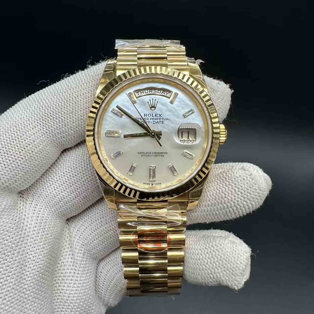 Daydate VS 3255 gain weight 182g gold case 40mm white pearl dial baguette numbers president band  750$