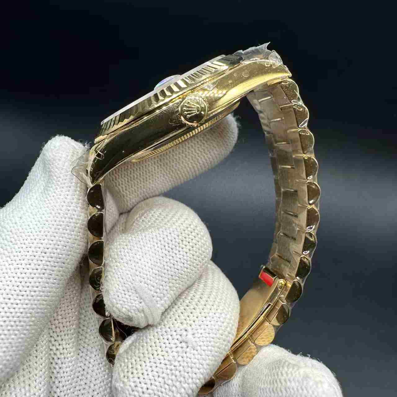 Daydate VS 3255 gain weight 182g gold case 40mm white pearl dial baguette numbers president band  750$