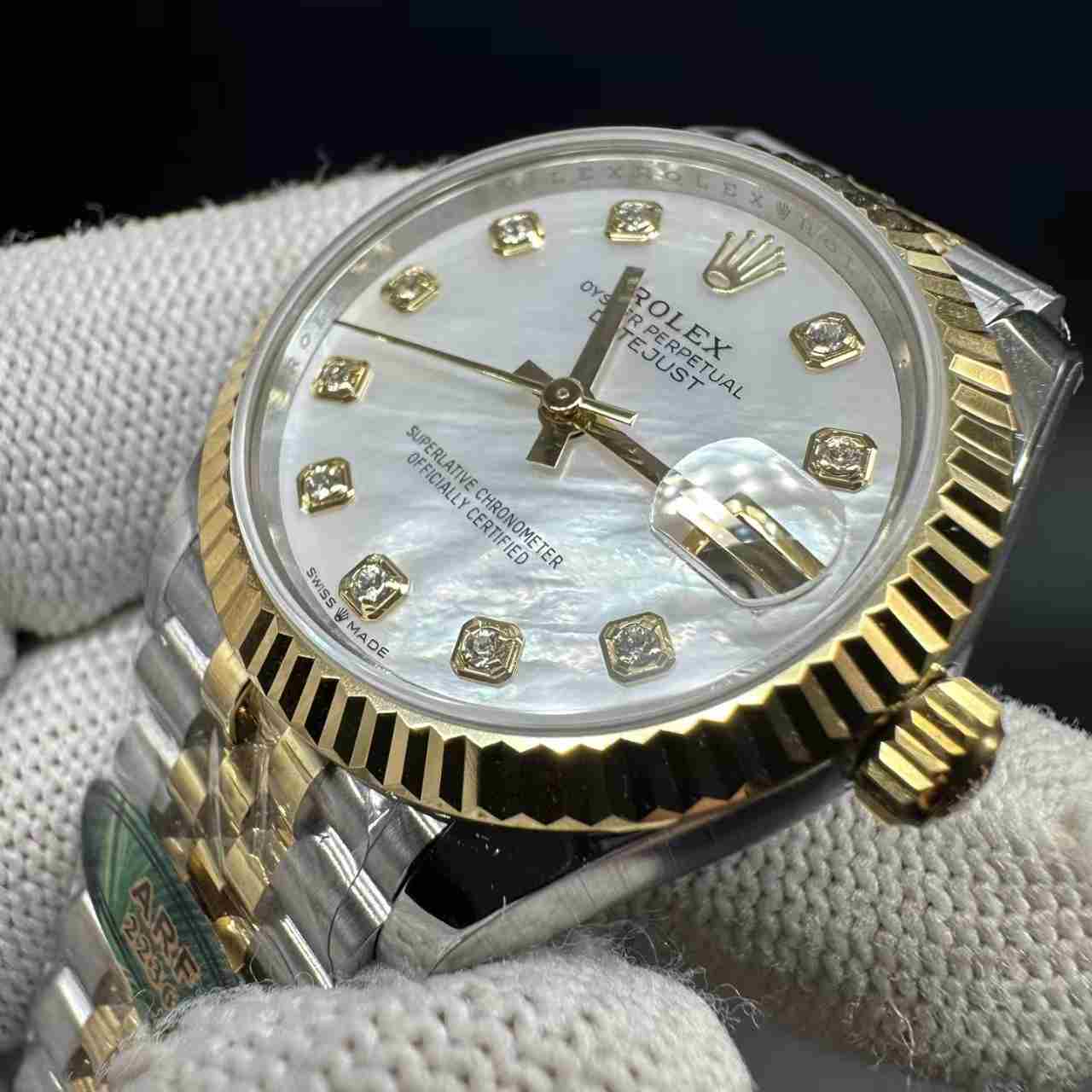 Datejust ARF 2236 automatic women 31mm 2tone gold case white pearl dial jubilee band 350$