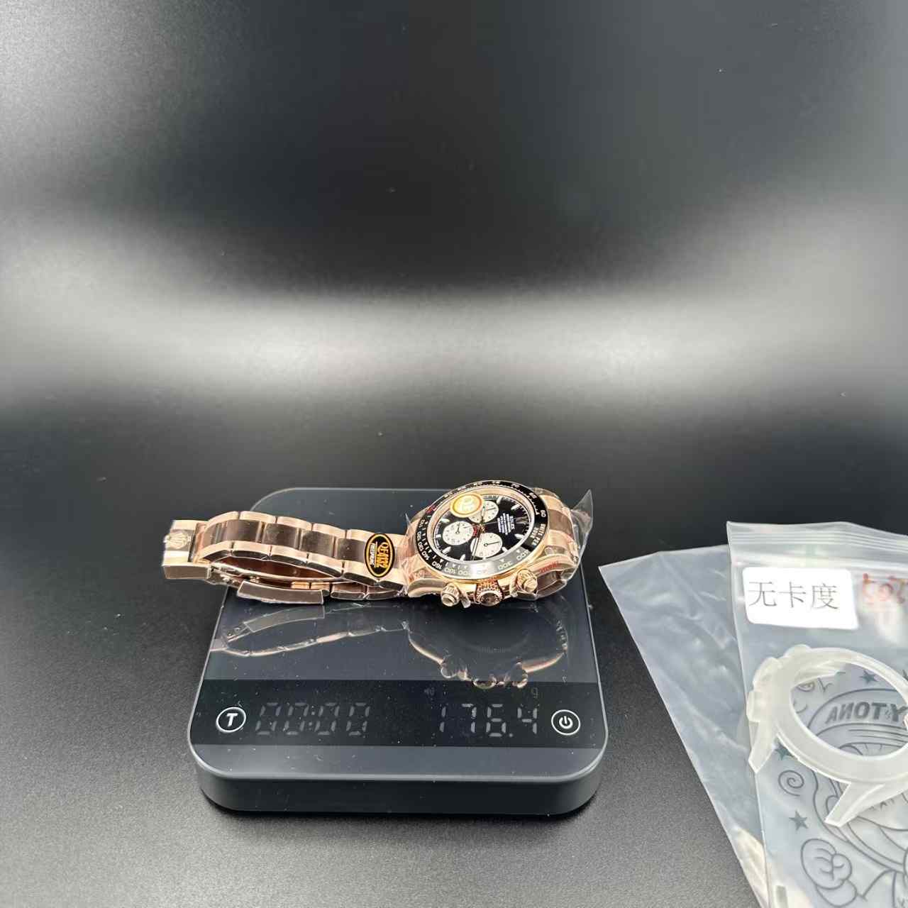 Daytona QF 4132 Free sprung movement rose gold case black bezel black dial oyster band 1000$