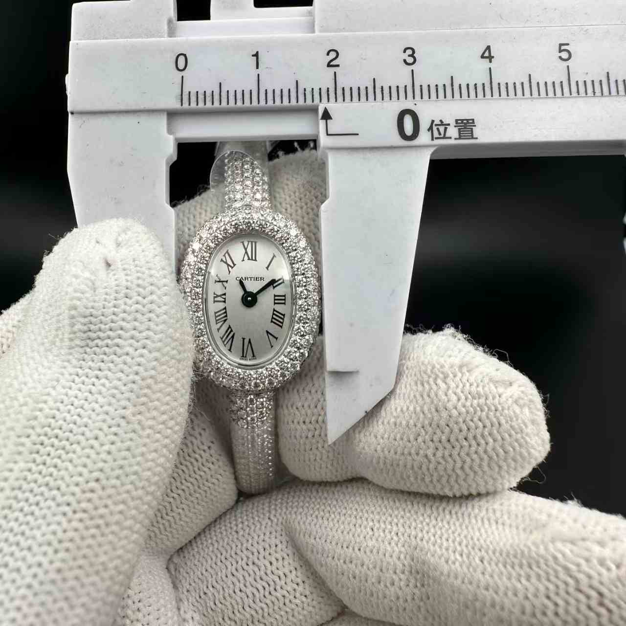 Cartier bathtub Moissanite diamonds 16/17cm bracelet  600$