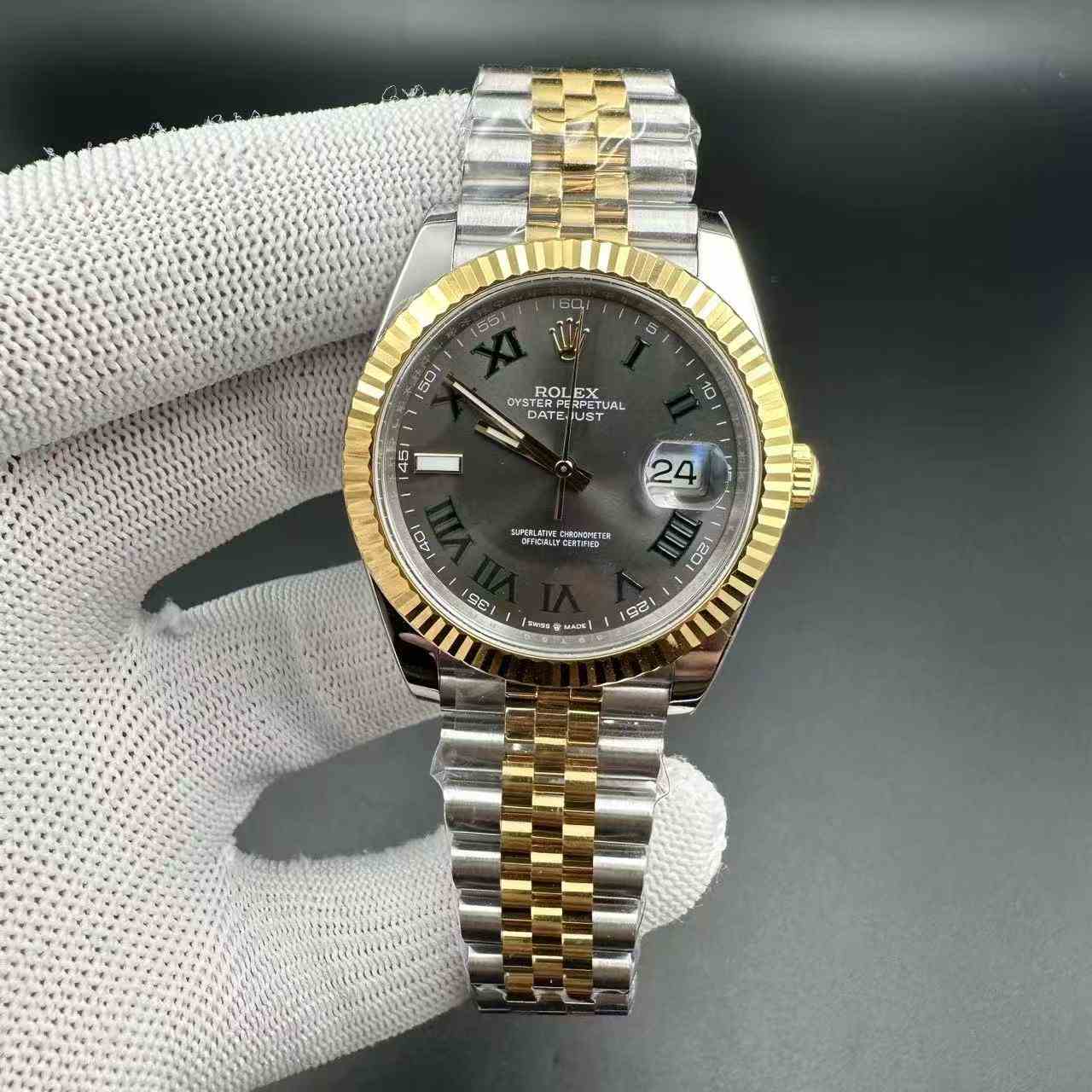 Datejust Wimbledon VS factory 3235 41mm 2toke gold jubilee band 470$