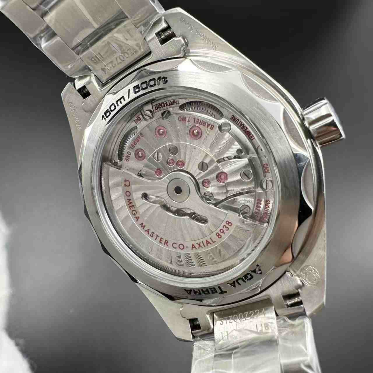 Omega Seamaster green super clone 8938 automatic  350$