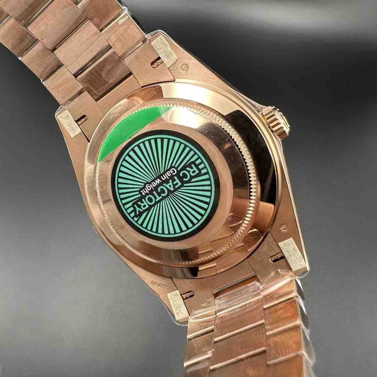 Daydate RC factory gain weight 210g rose gold case green dial 3255 movement  780$