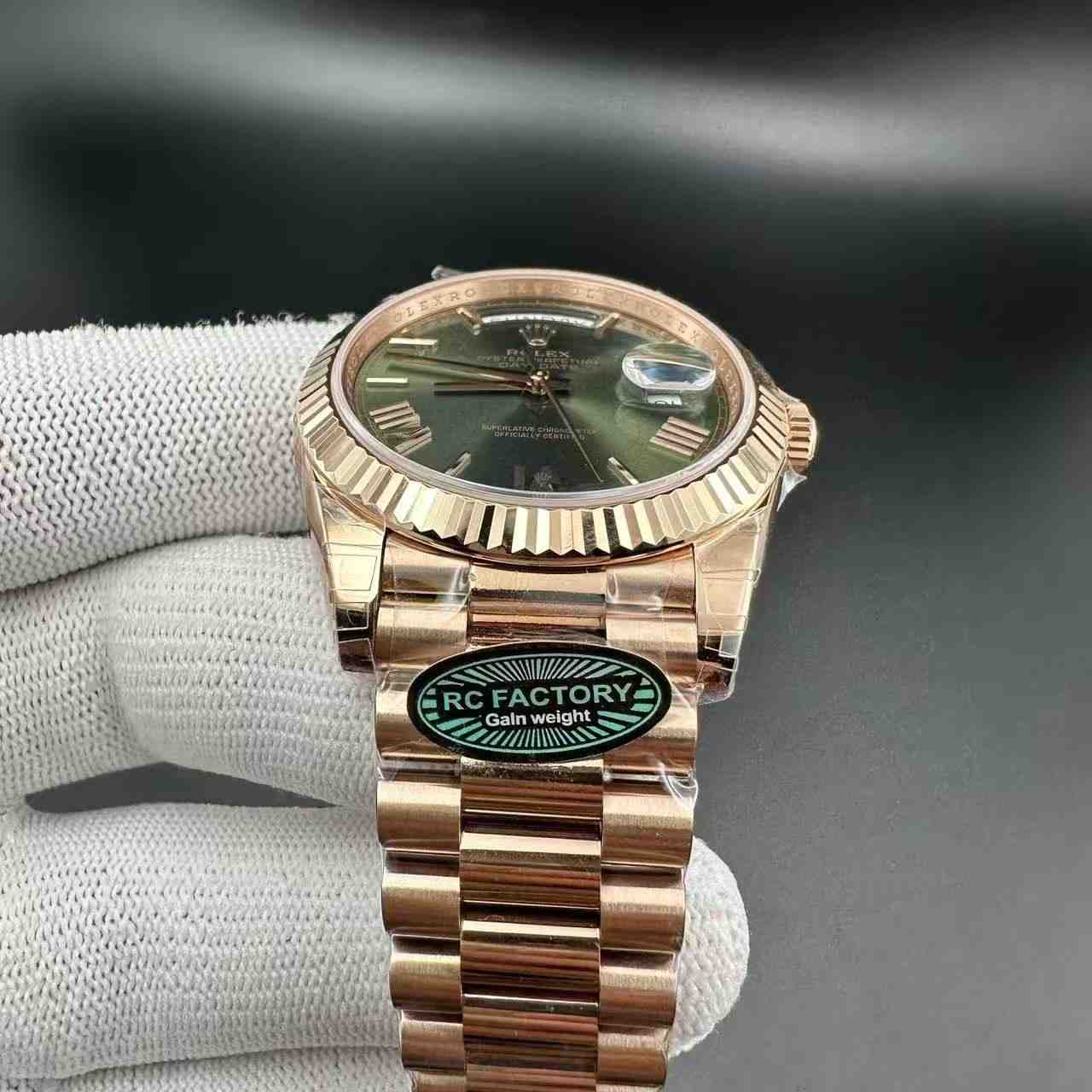 Daydate RC factory gain weight 210g rose gold case green dial 3255 movement  780$